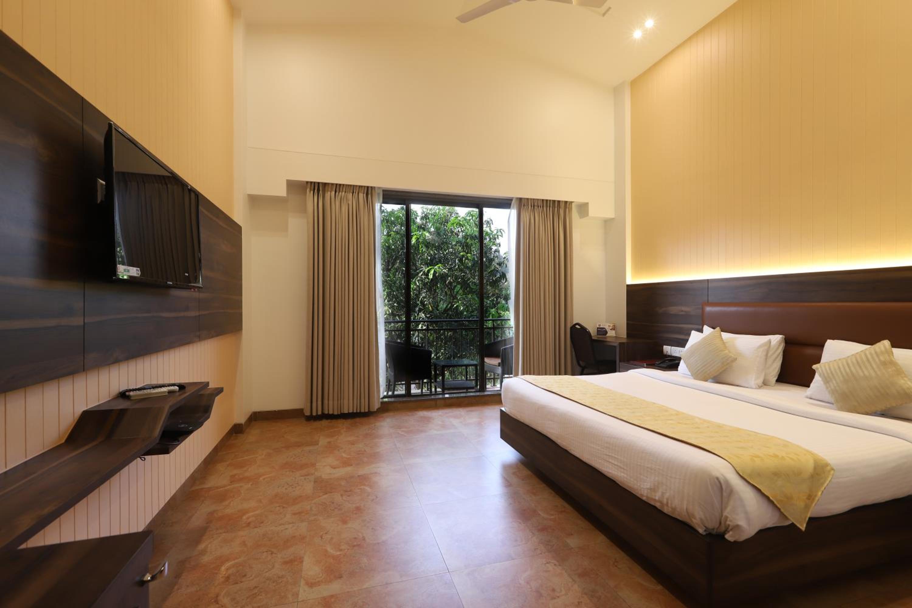 Zaras Resort Khandala