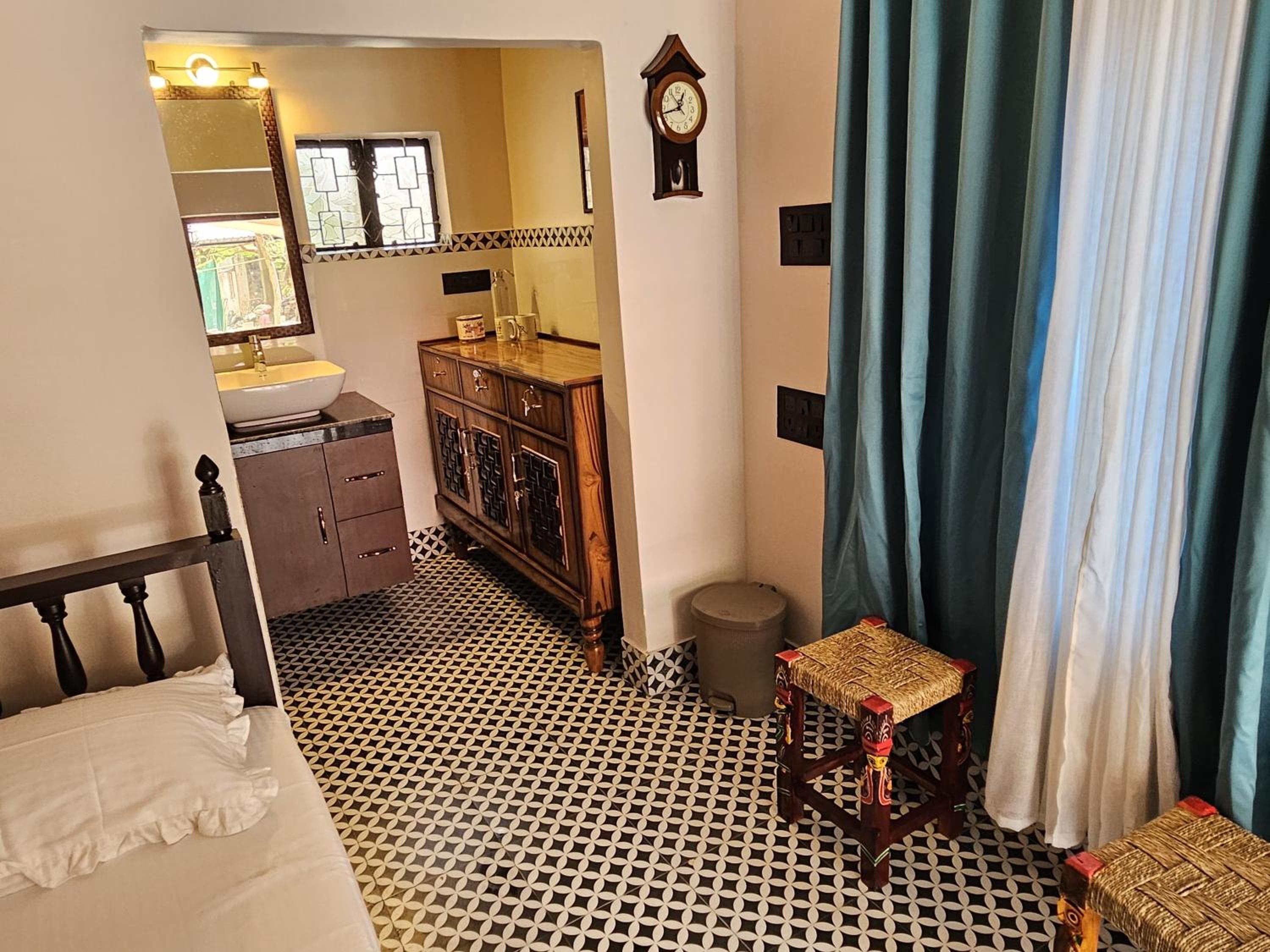 Photo 14