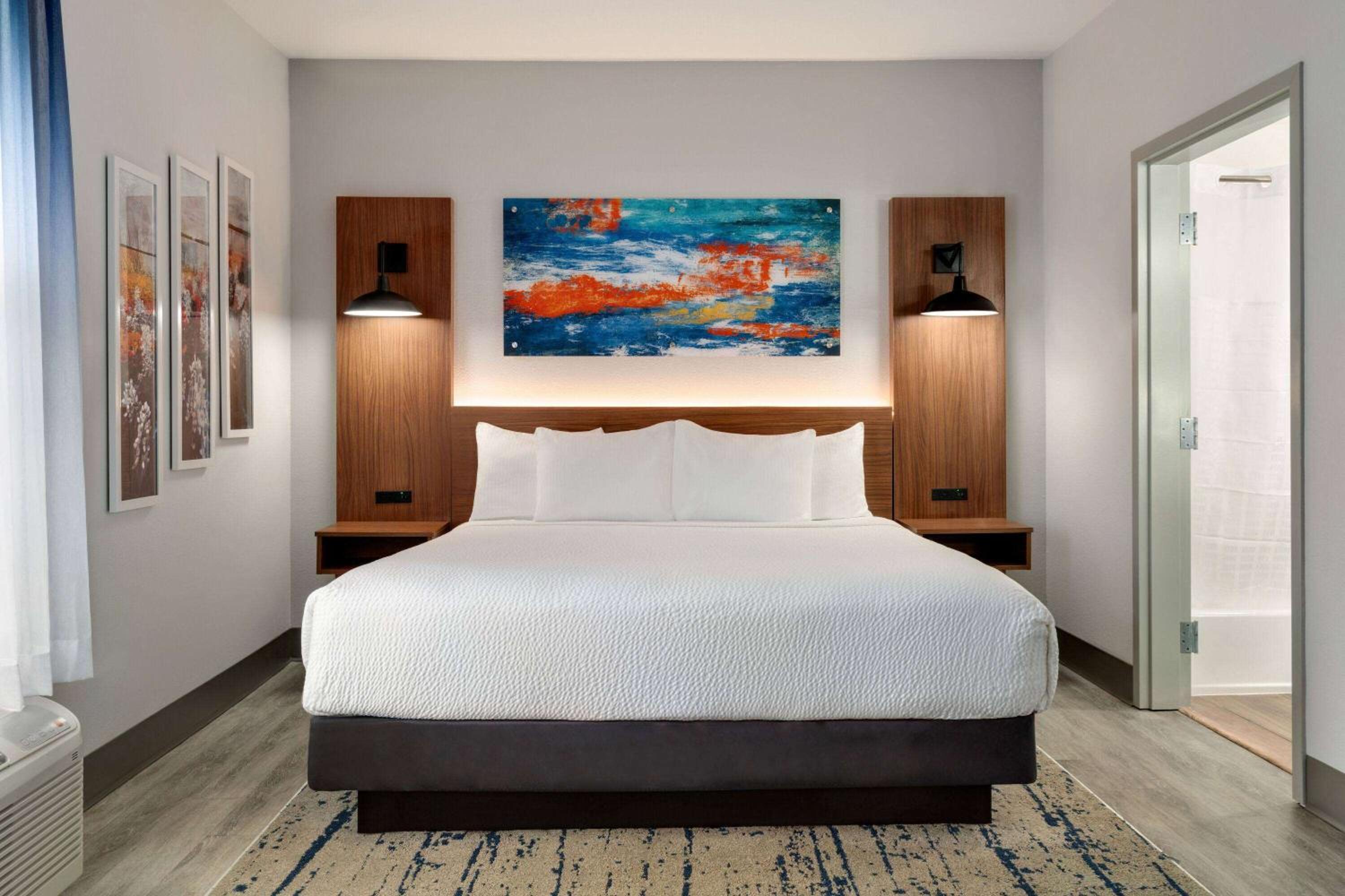 Stephenville Vacations - La Quinta by Wyndham Stephenville - Property Image 4