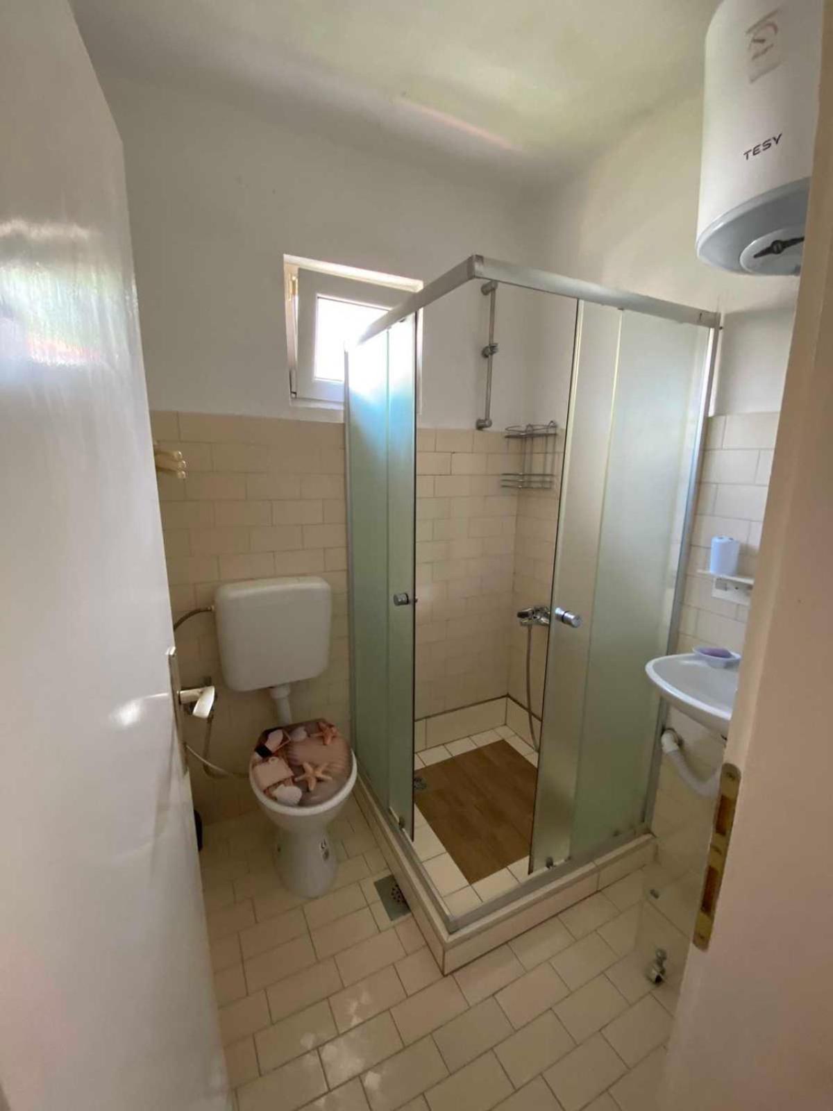 Fig City Apartment