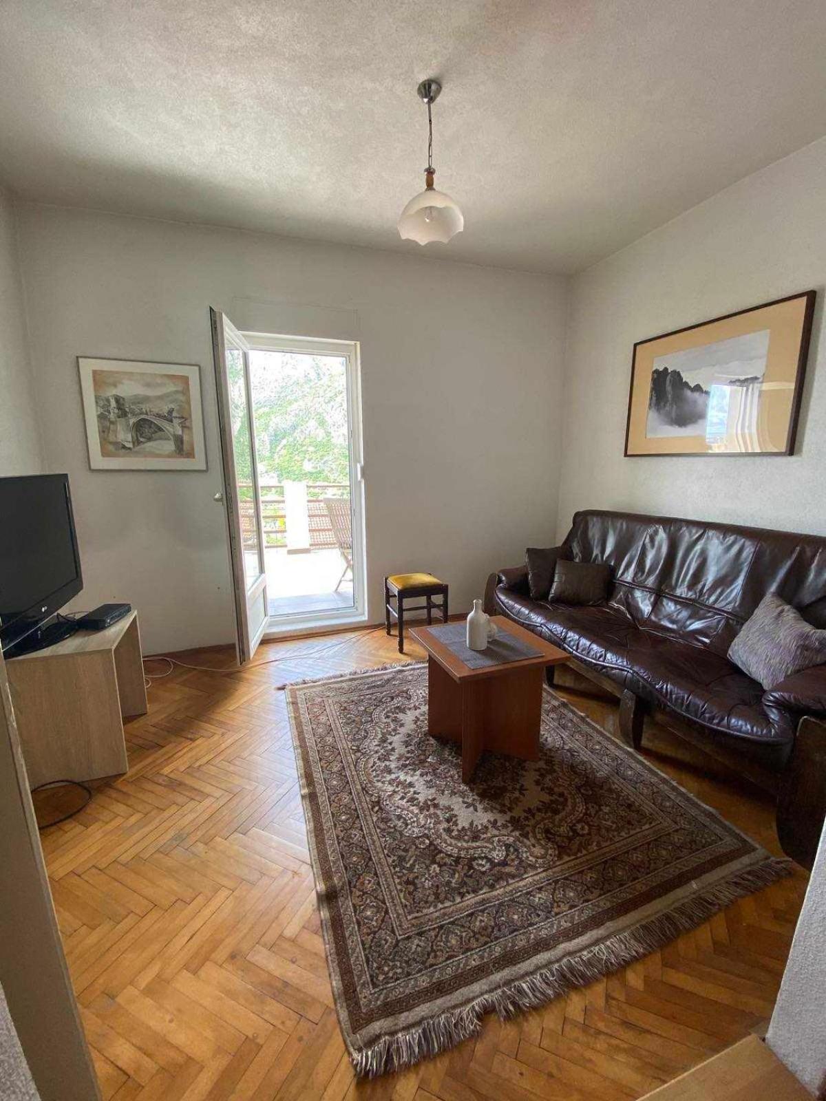 Fig City Apartment