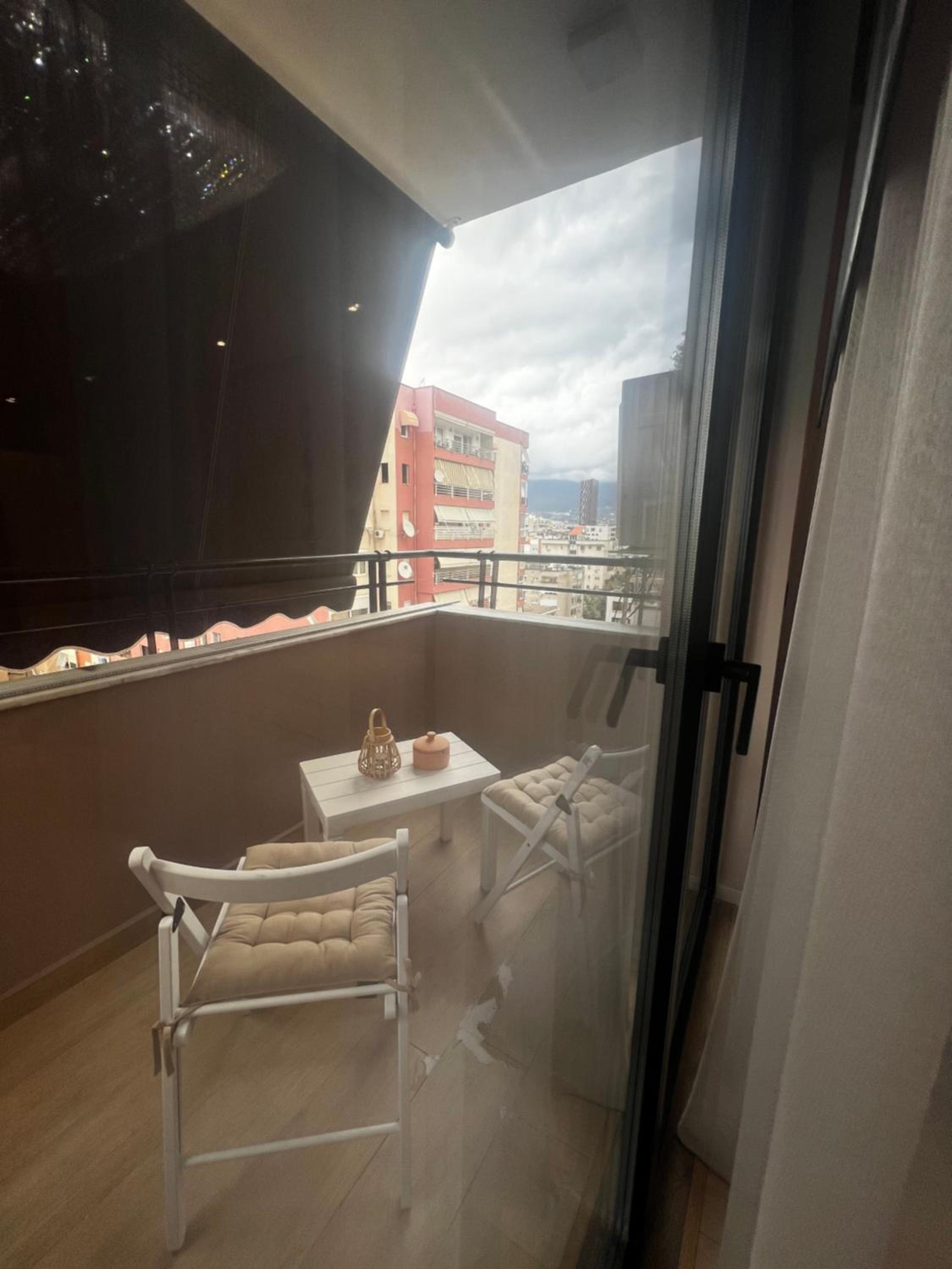 The Chic Lake Apartment Tirana