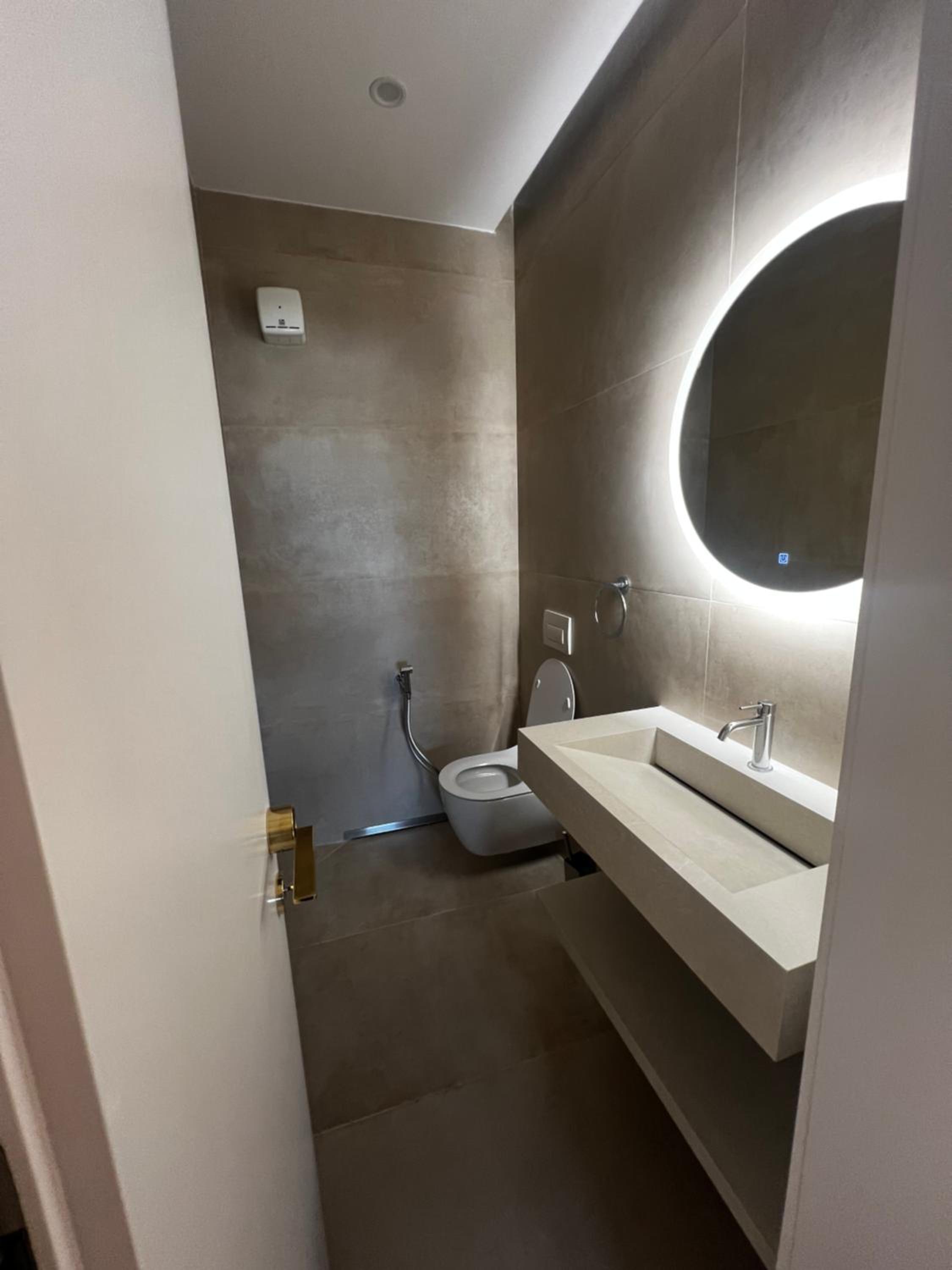 The Chic Lake Apartment Tirana
