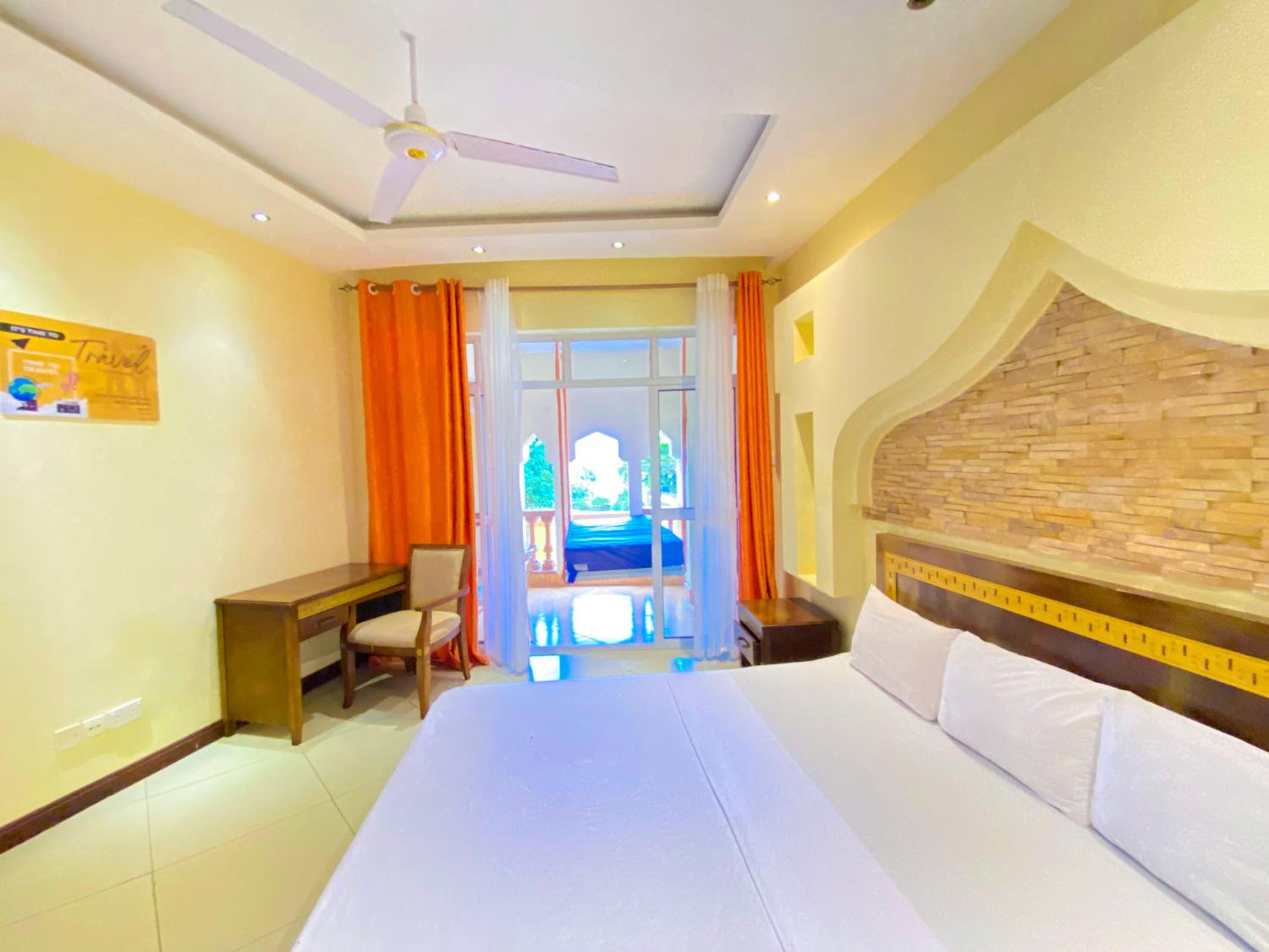 Rafiki Beachfront Apartments