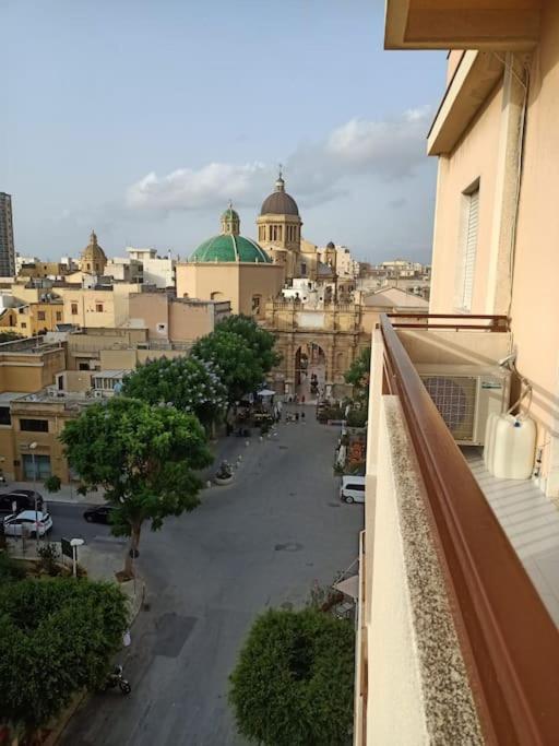 Appartamento Sea Breeze - centrale con vista mare photo 2