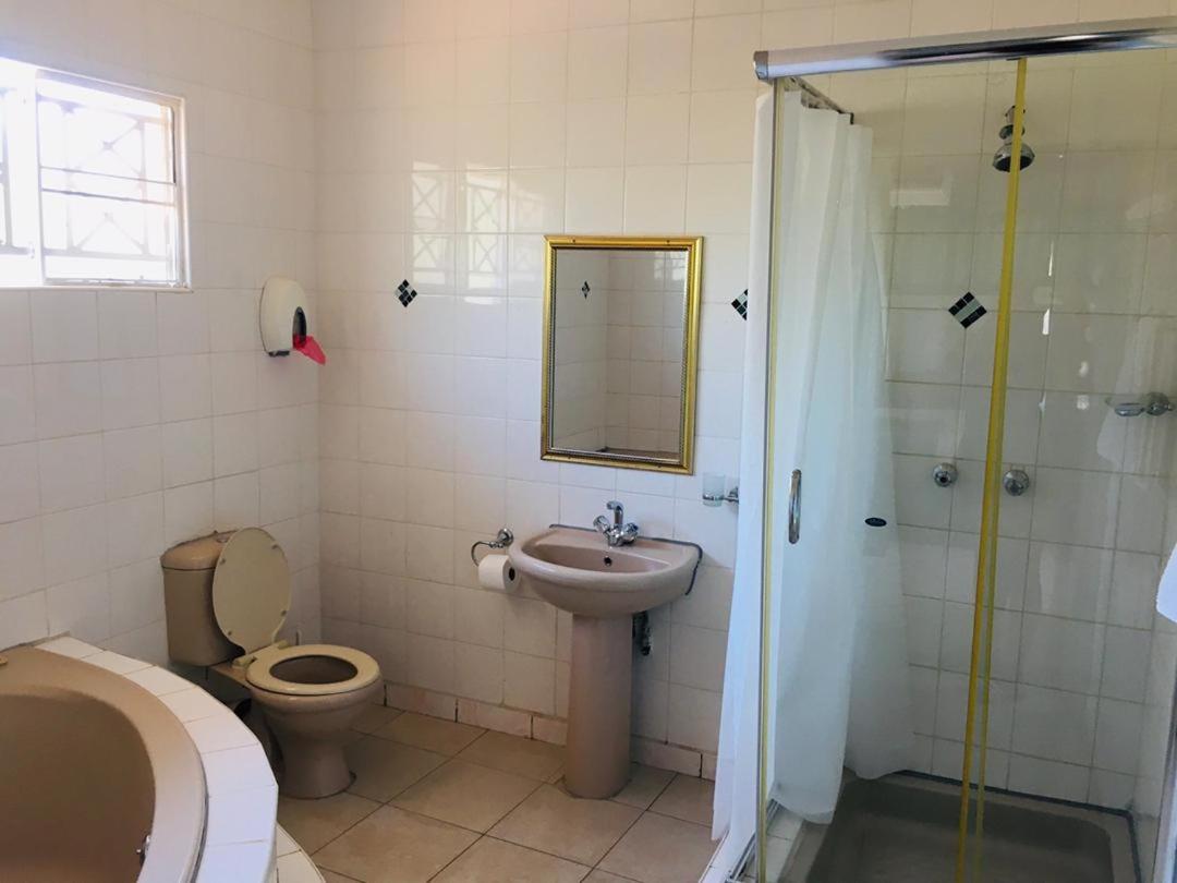 Khayalami Guest House