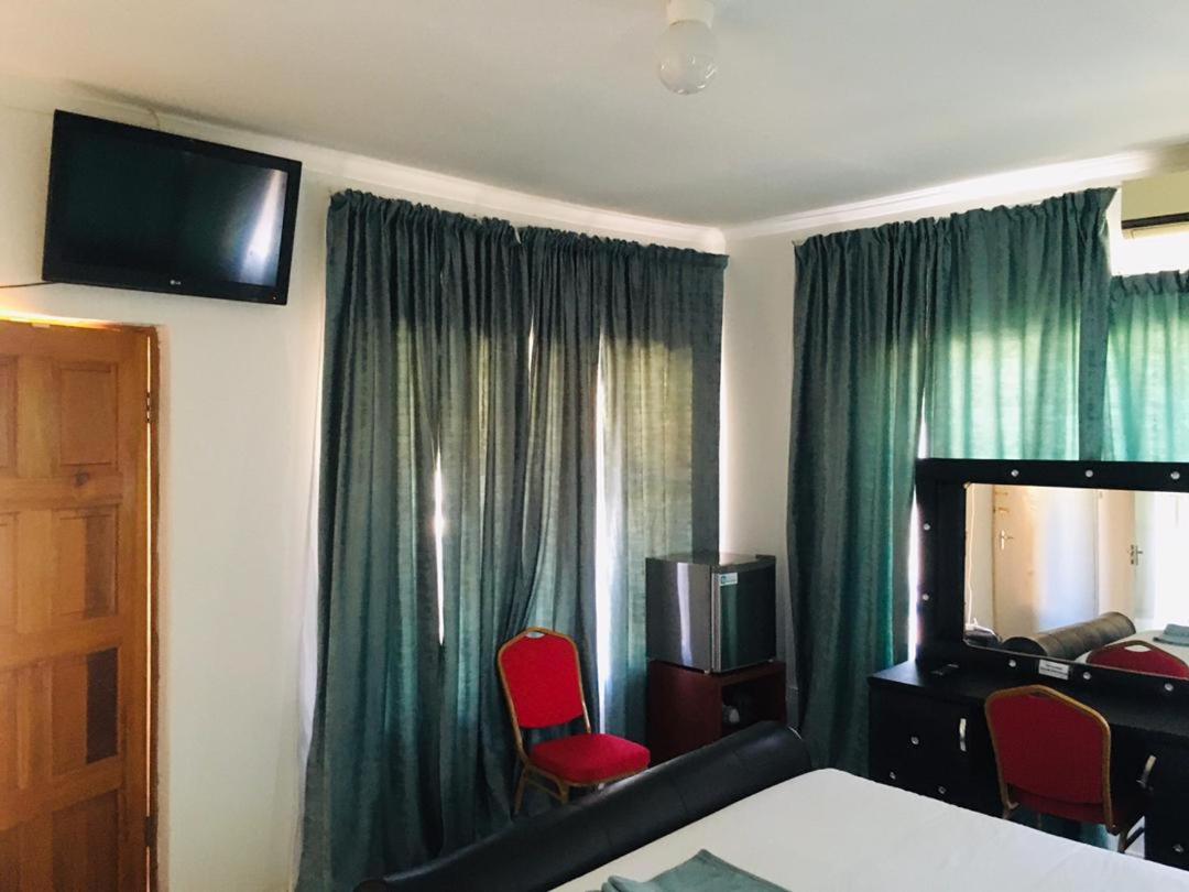 Khayalami Guest House