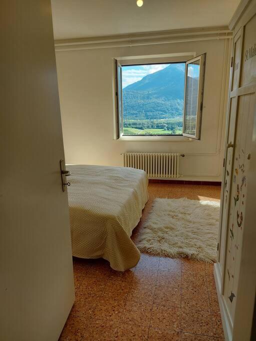 4-Zi-WG Casa Sogno - Valle mit Kamin. Alleinlage im Rebberg!
