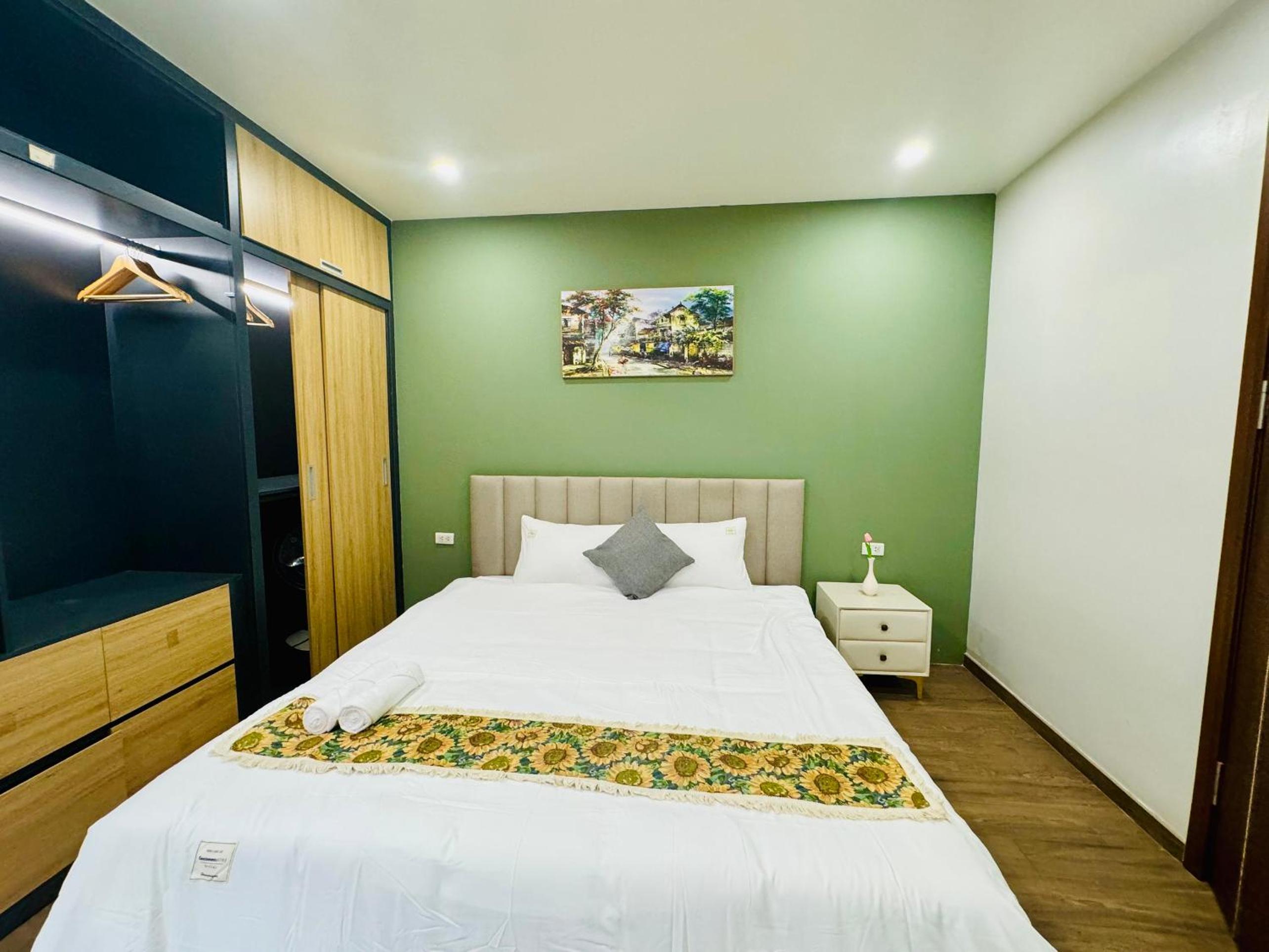 Cancel - Đường Thành - Sunny home - Ancient Street view - Hoan Kiem lake