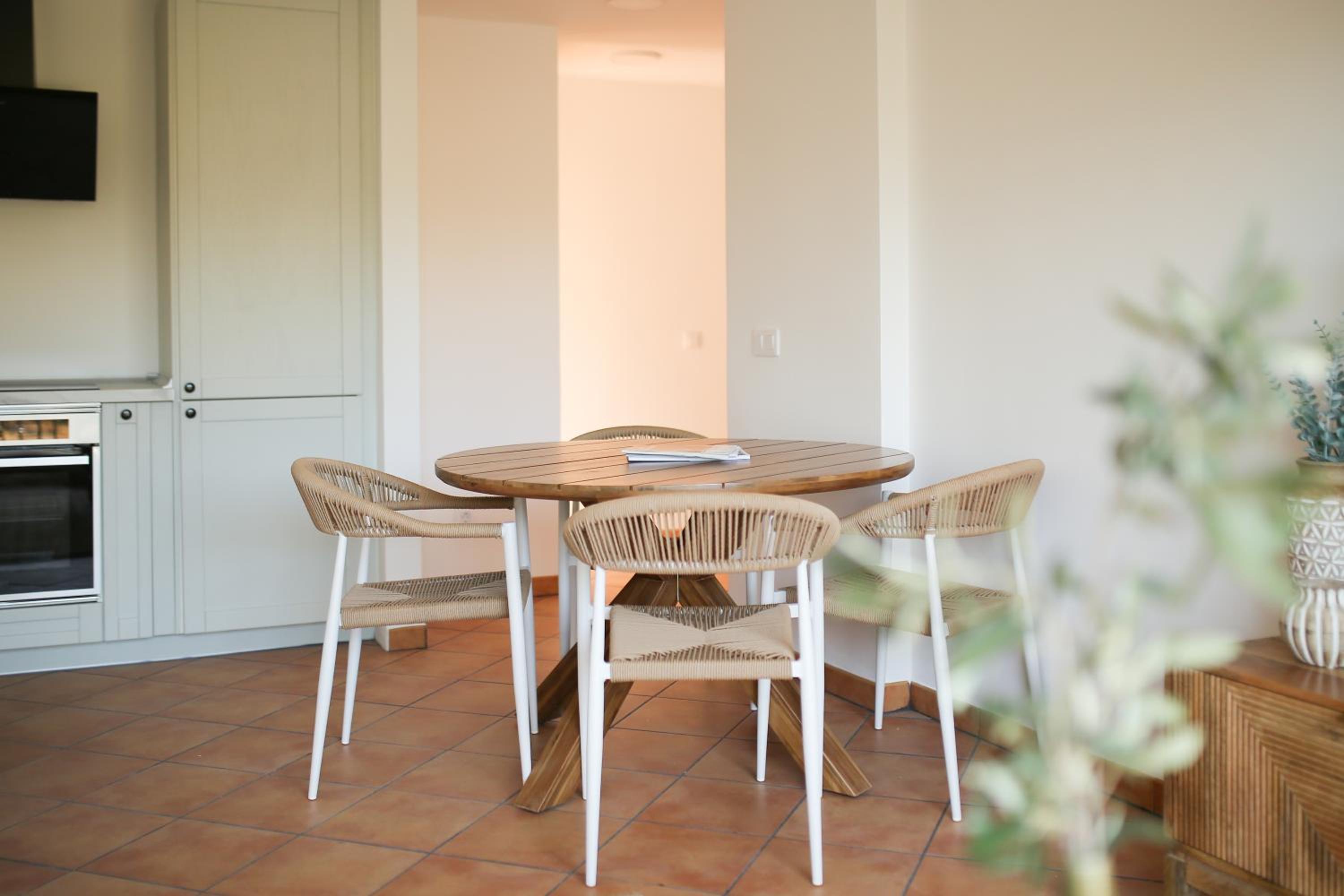Modern flat with Montgo view