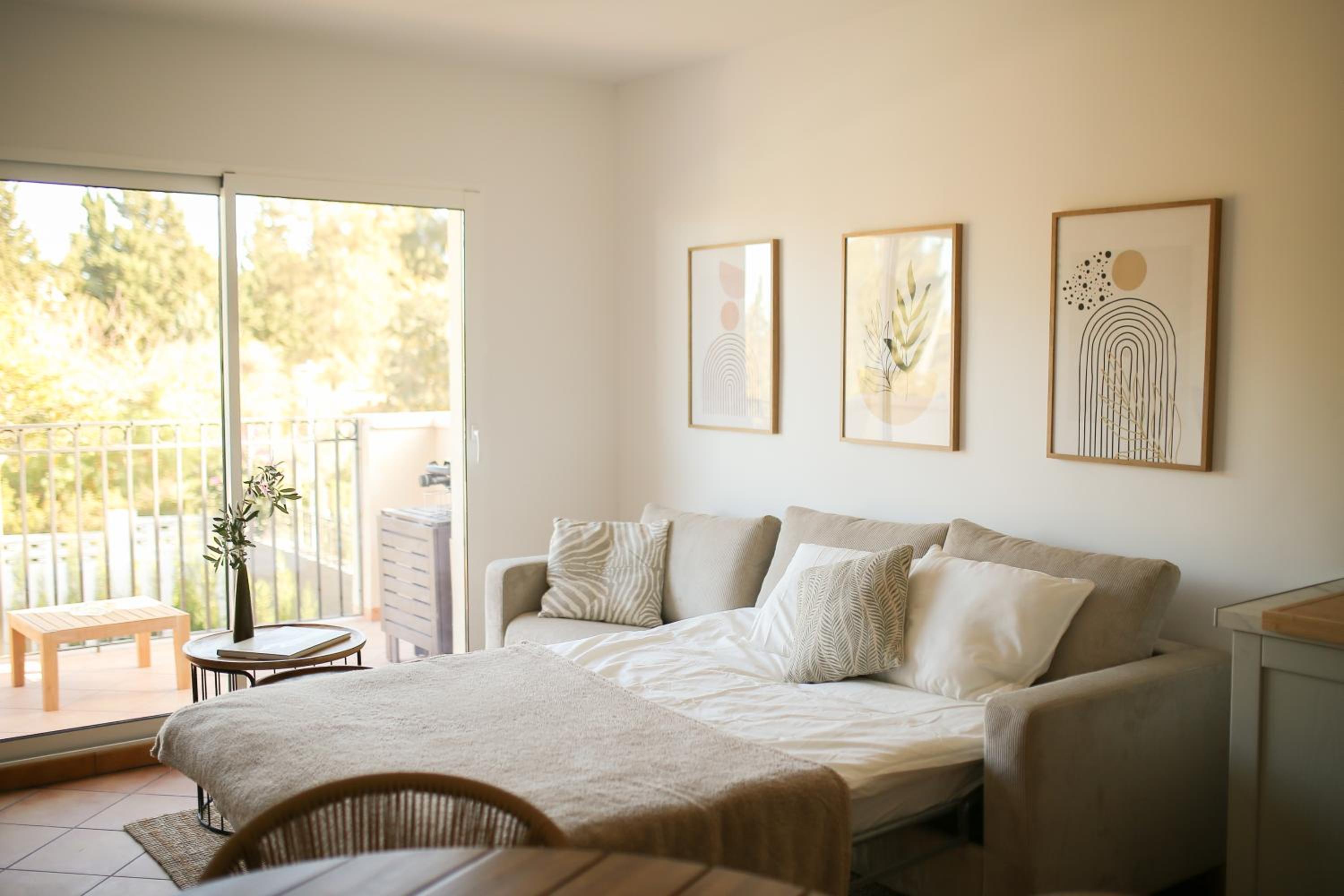 Modern flat with Montgo view