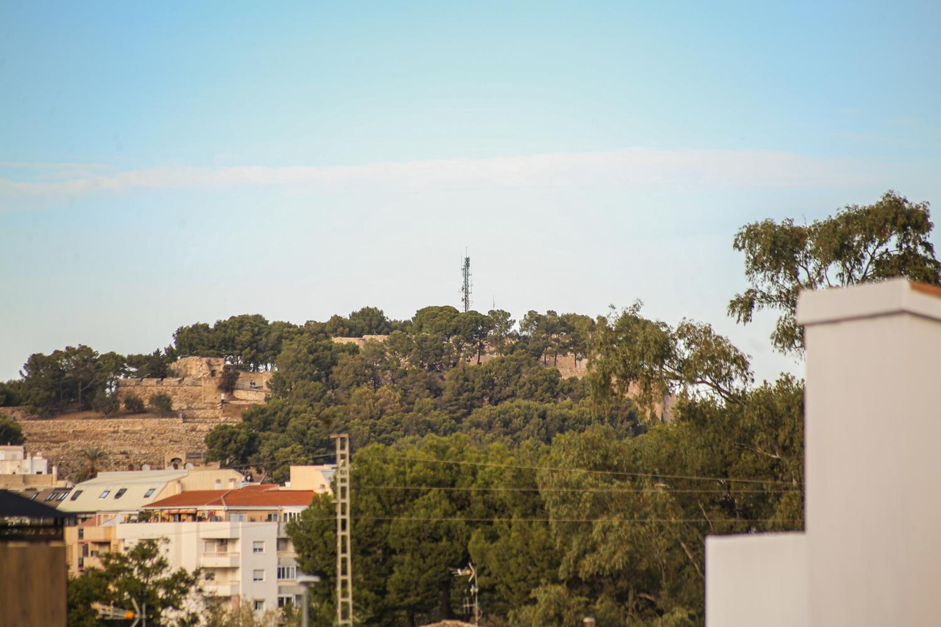 Modern flat with Montgo view