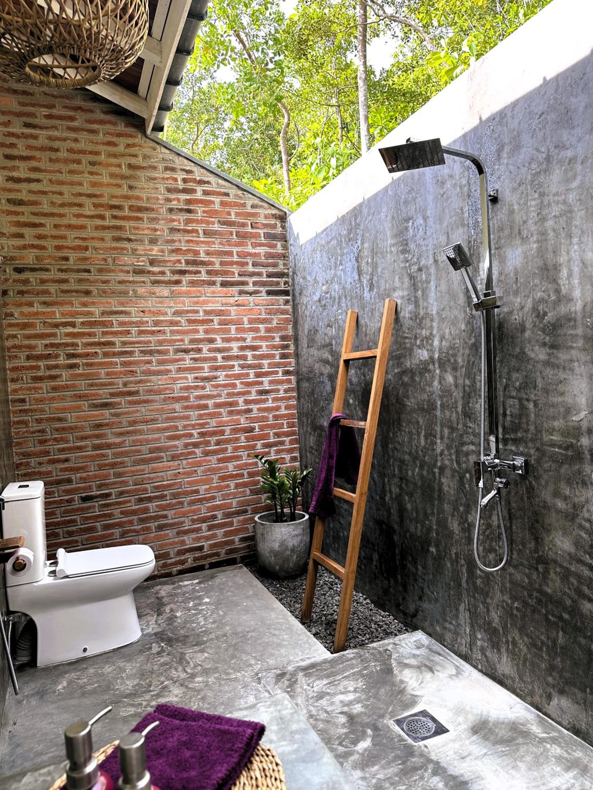 Ebony Boutique Villa