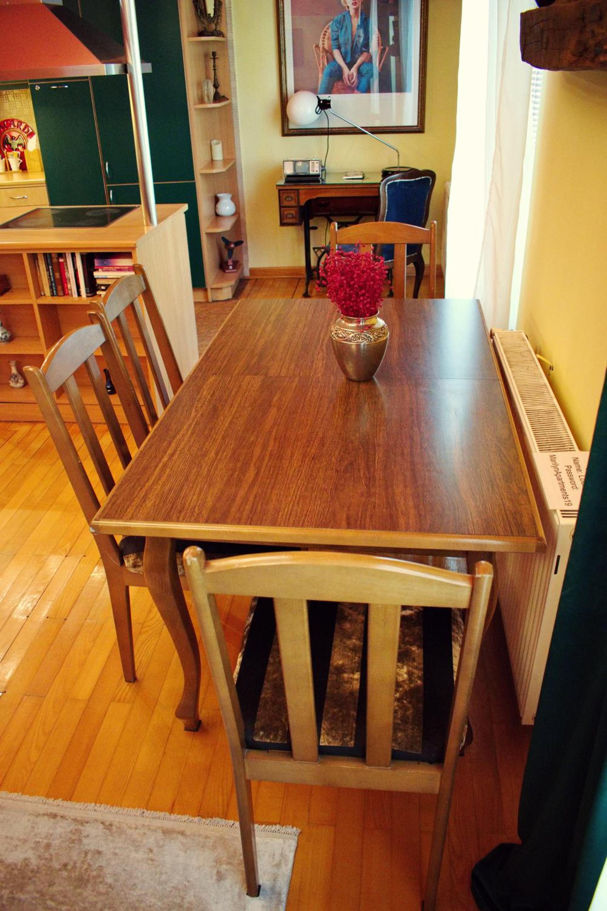 Photo 19