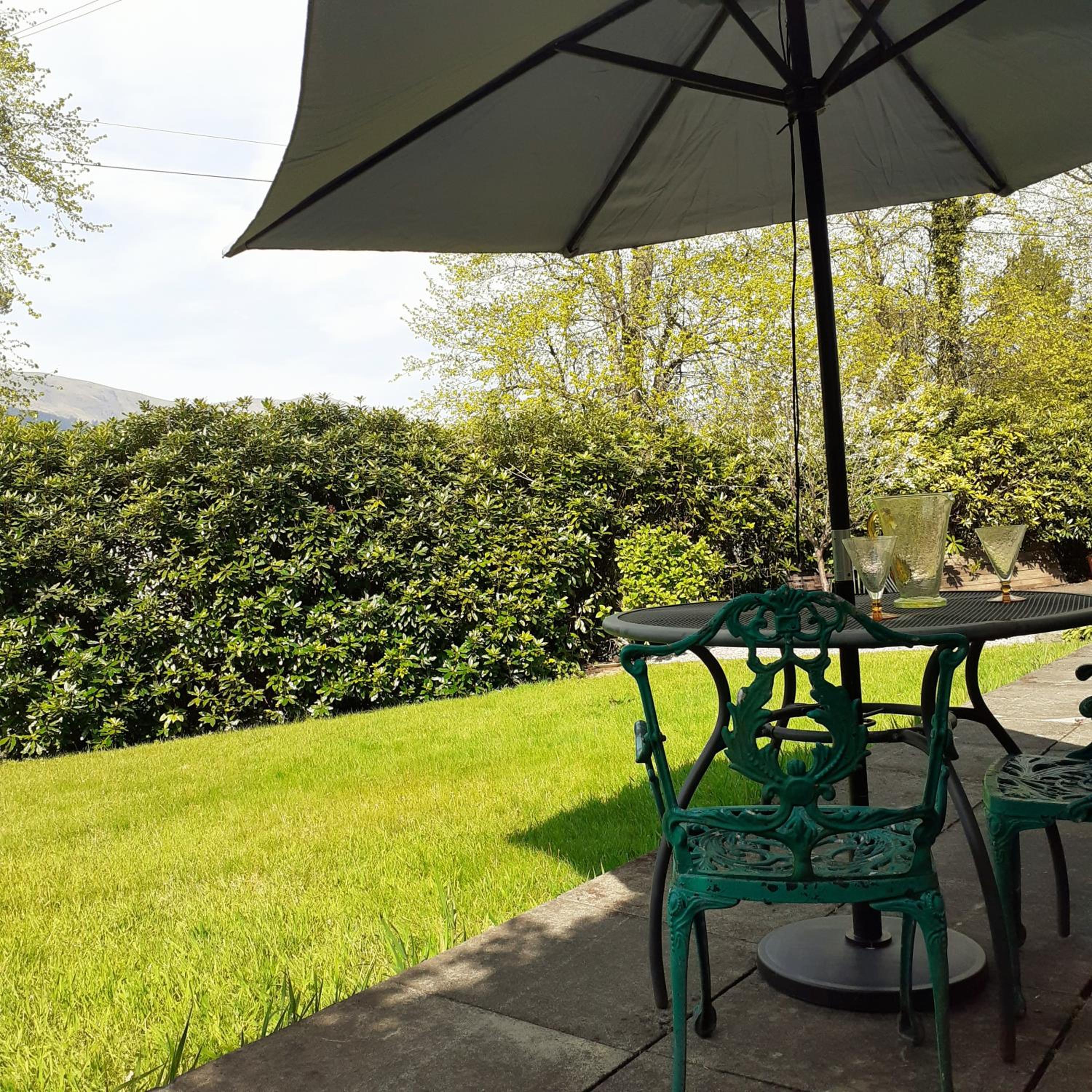 Peaceful and Stunning Waterside Location