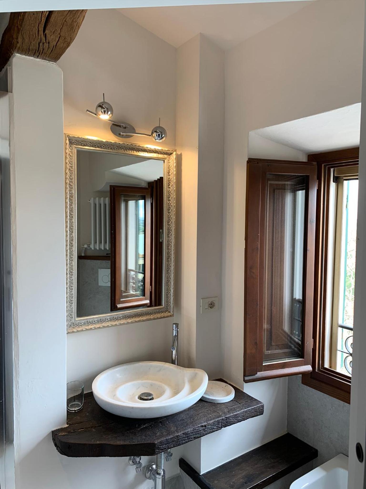 Porta Senese Suite