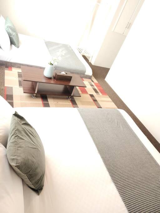 Great access to USJ and Dotonbori! Up to 8 people can stay NETFLIX
