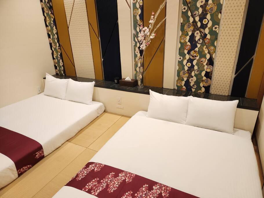 Great access to USJ and Dotonbori! Up to 8 people can stay NETFLIX