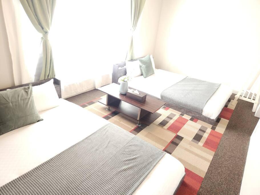 Great access to USJ and Dotonbori! Up to 8 people can stay NETFLIX