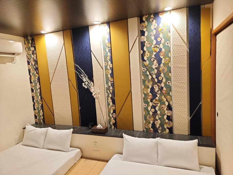 Great access to USJ and Dotonbori! Up to 8 people can stay NETFLIX