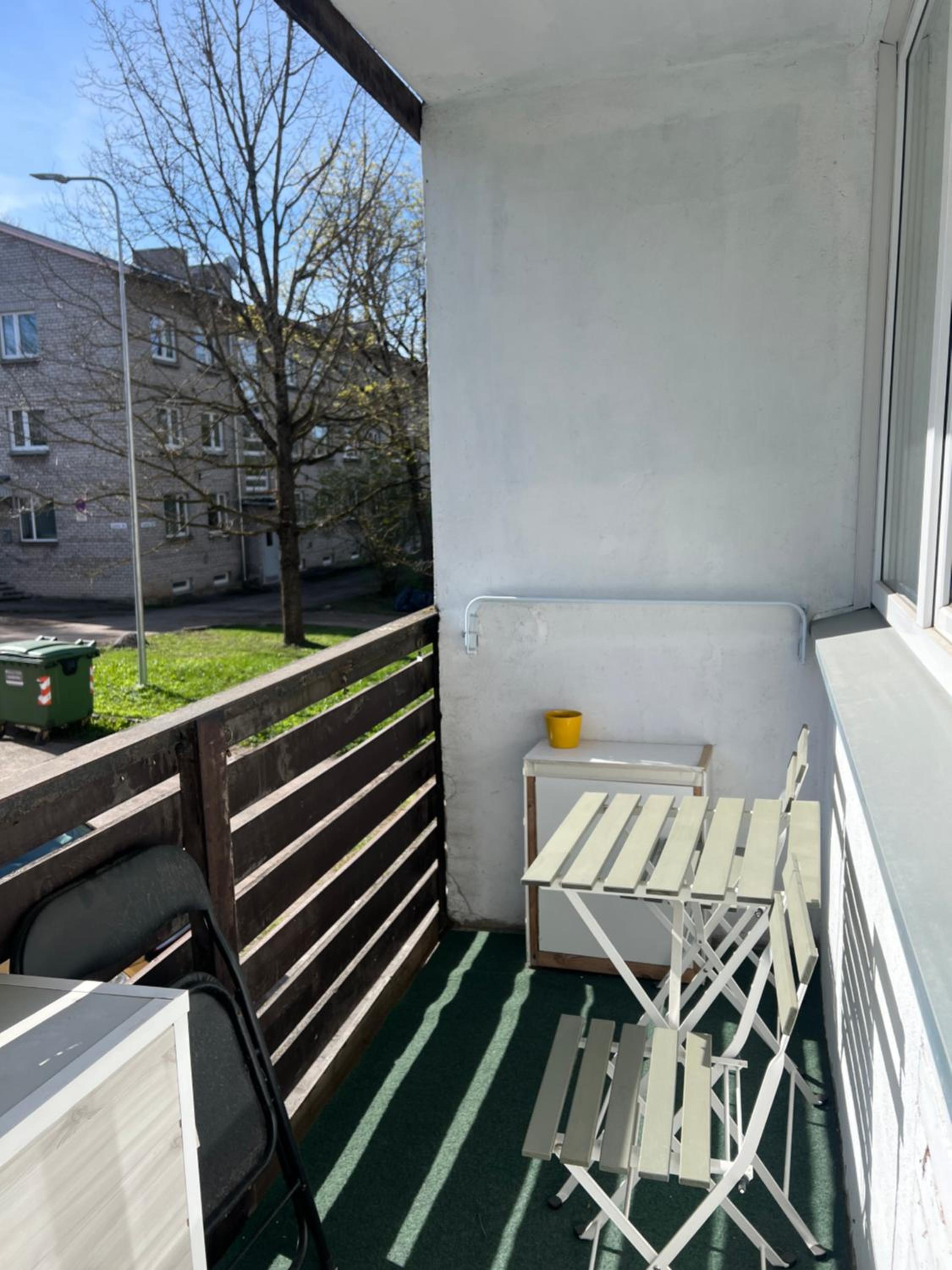 Leola Center Apartment