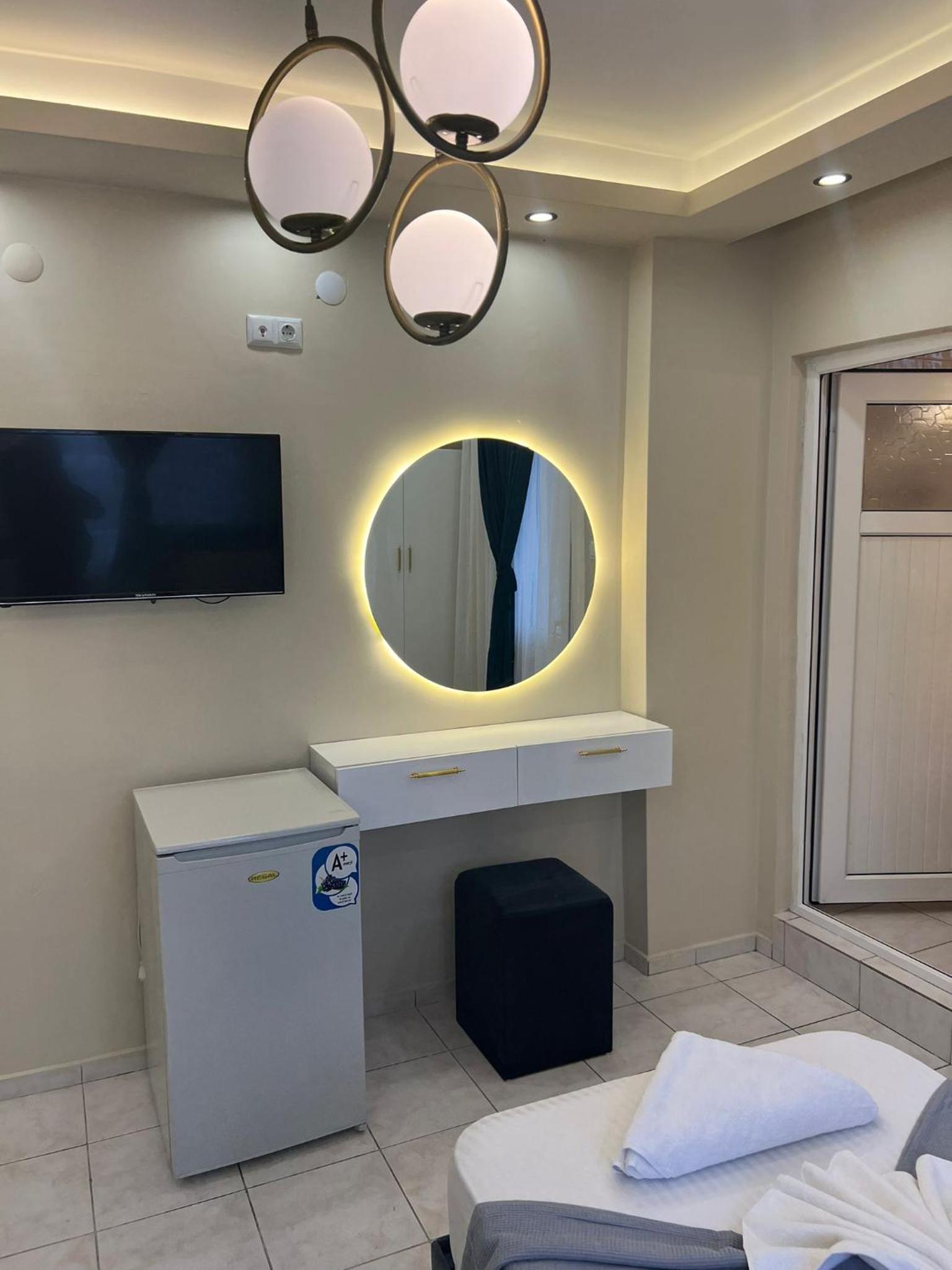 Almir Otel