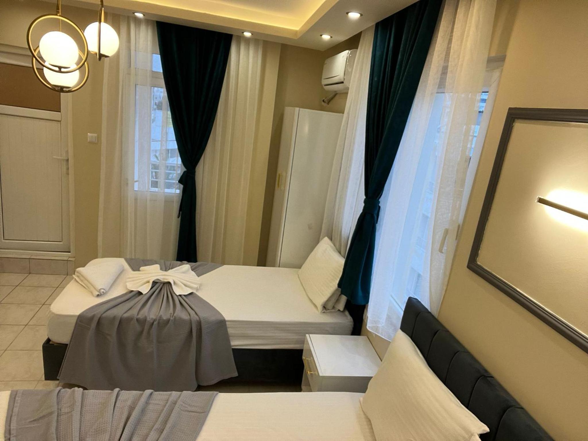 Almir Otel
