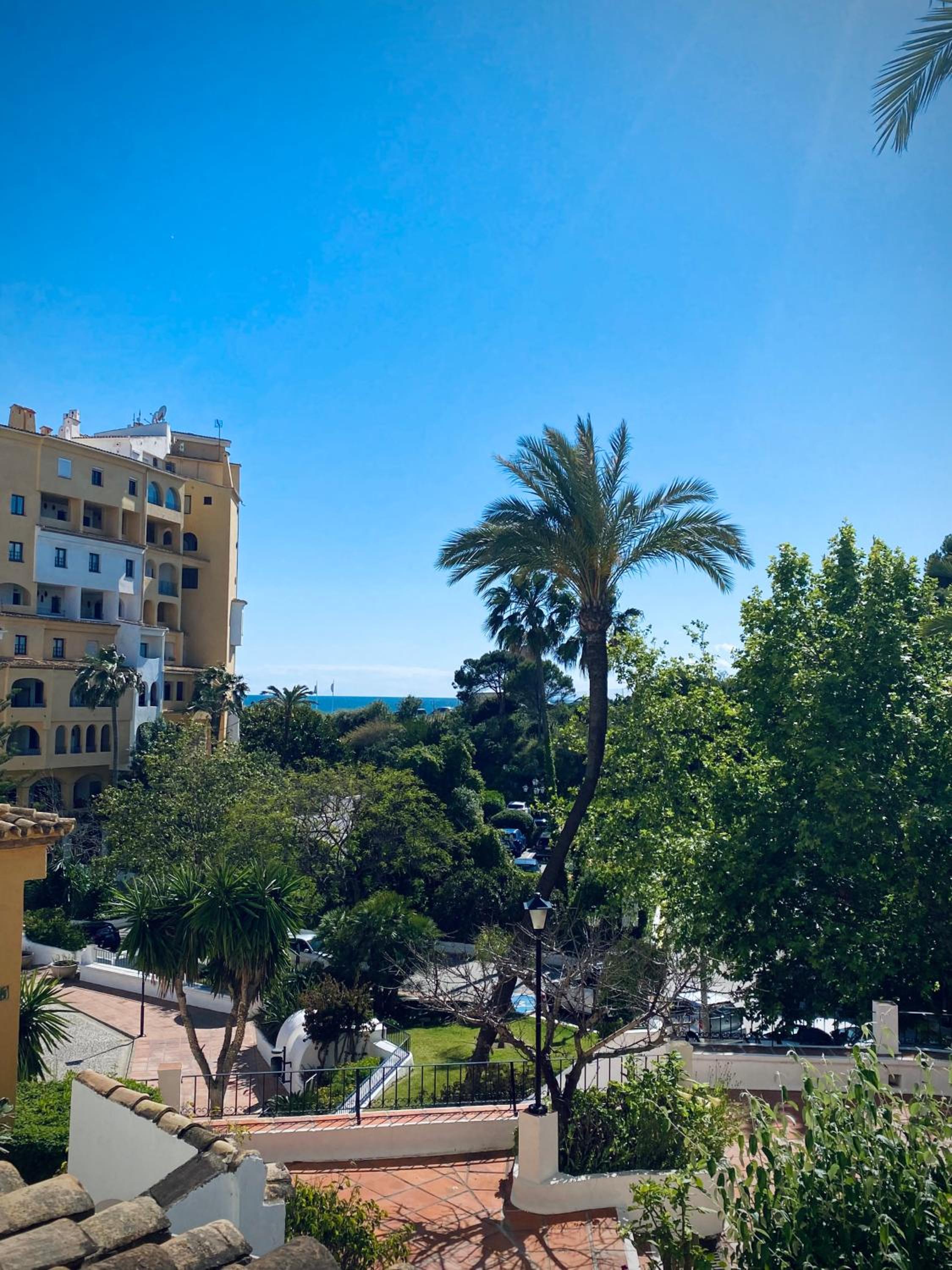 Luminoso Apartamento Cabopino Marbella en Marbella — other