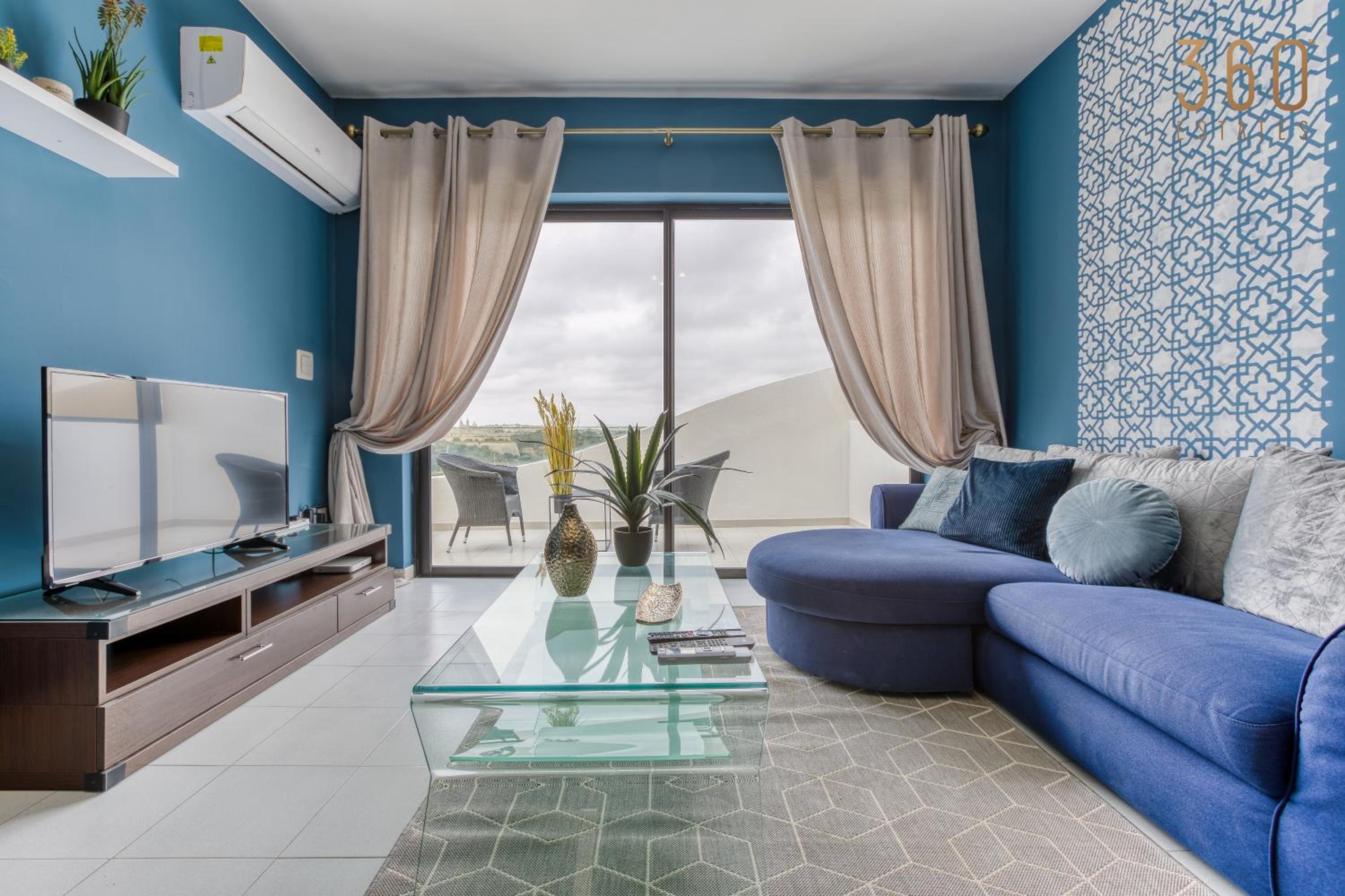 Beautiful, 3BR seafront home in Sliema Ferries by 360 Estates