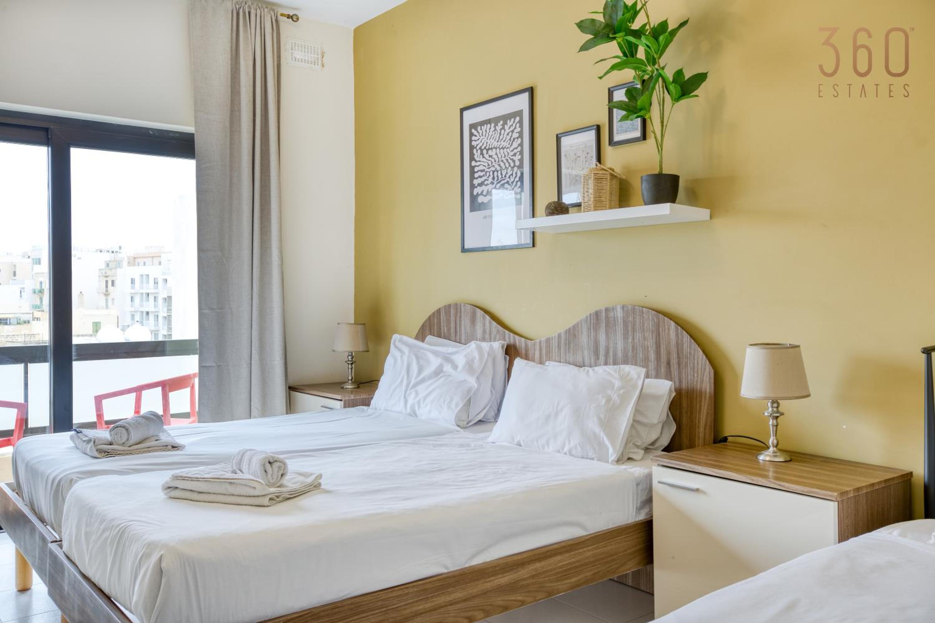 Beautiful, 3BR seafront home in Sliema Ferries by 360 Estates