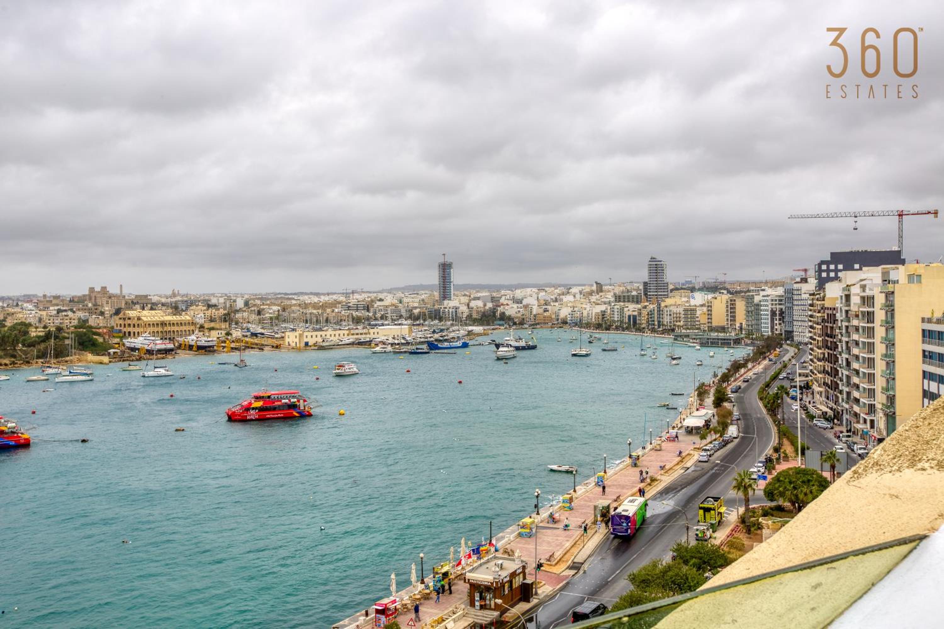 Beautiful, 3BR seafront home in Sliema Ferries by 360 Estates