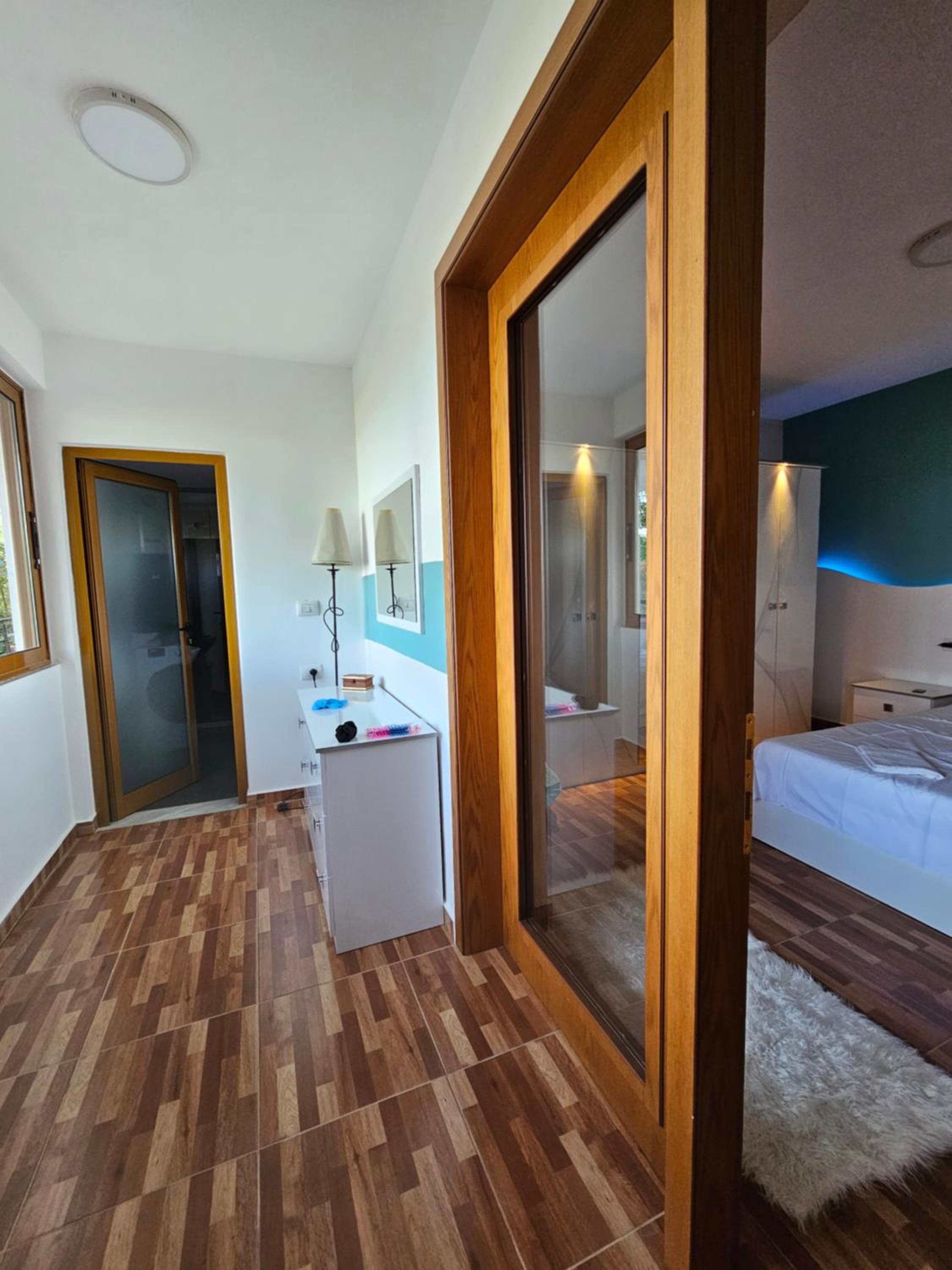 Lemon Garden Apartment-Hot Tub Jacuzzi