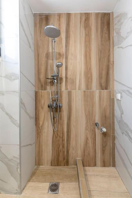 Smart Apartments en Athens — bathroom