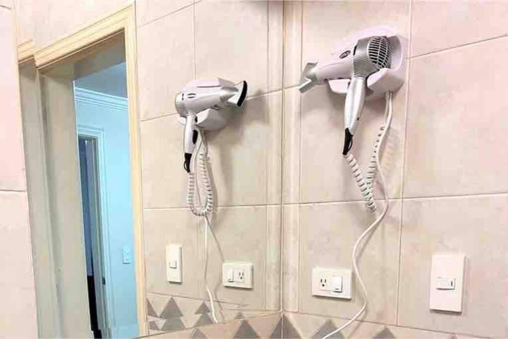 Suite en Av Republica del Salvador Quicentro norte