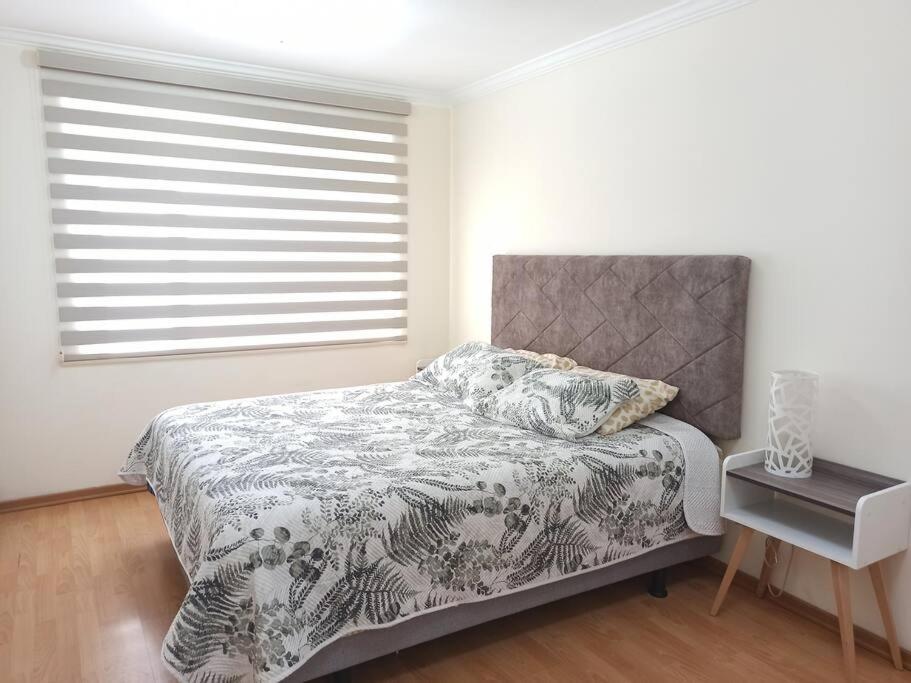 Suite en Av Republica del Salvador Quicentro norte
