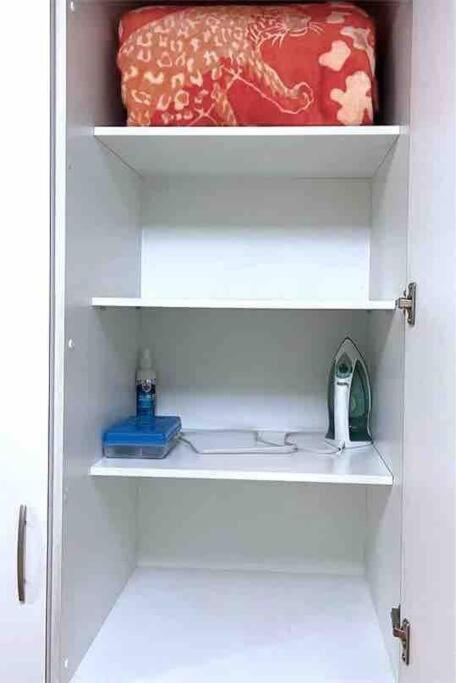 Suite en Av Republica del Salvador Quicentro norte