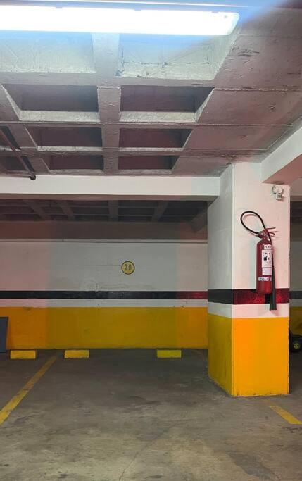 Suite en Av Republica del Salvador Quicentro norte