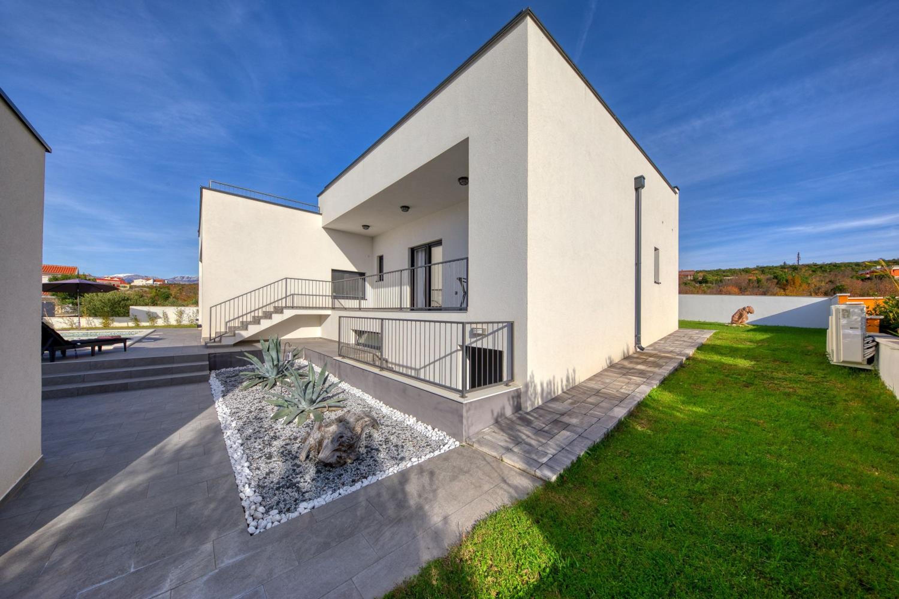 Villa Flokica view 5