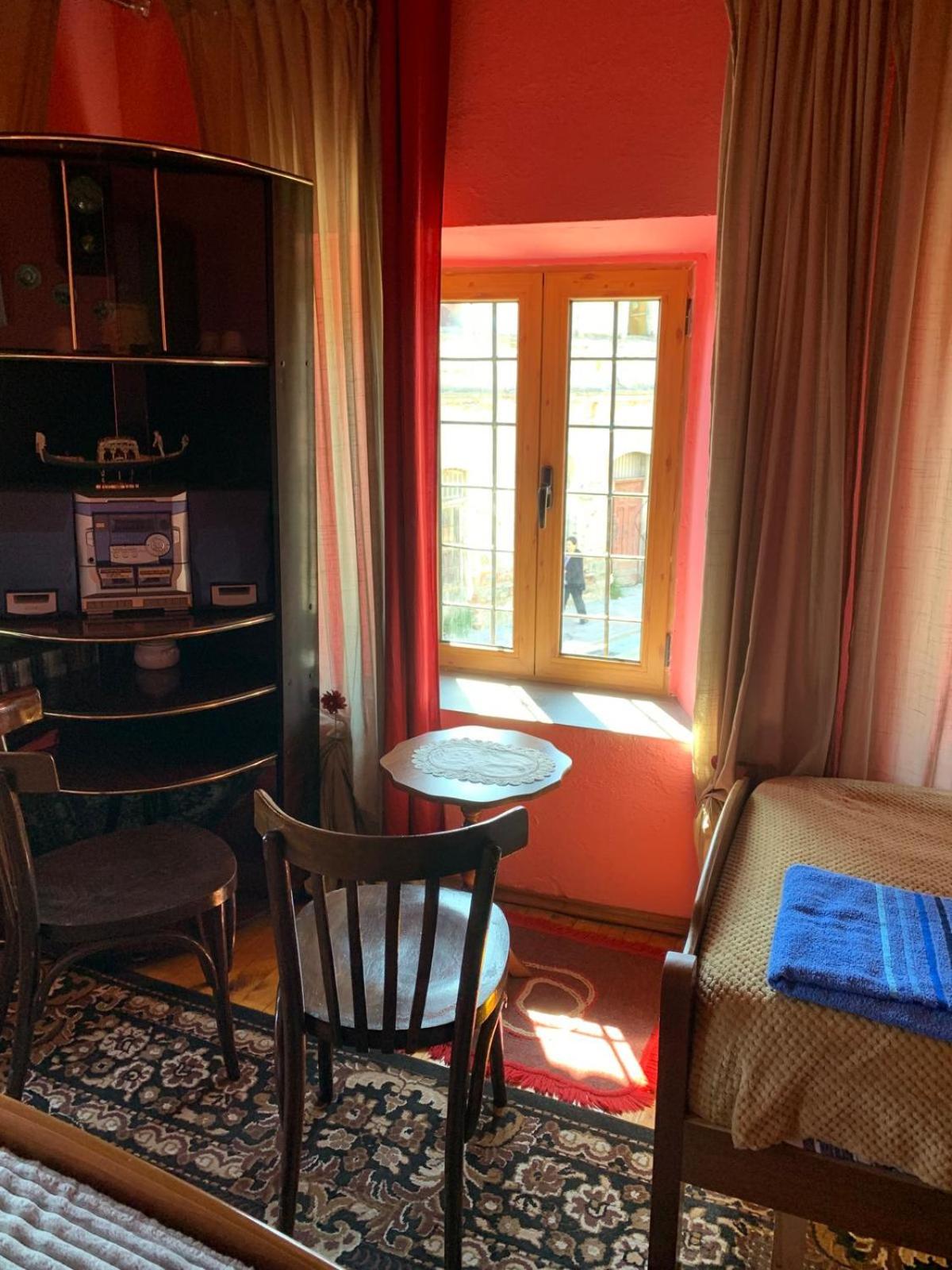 Rooms for Rent