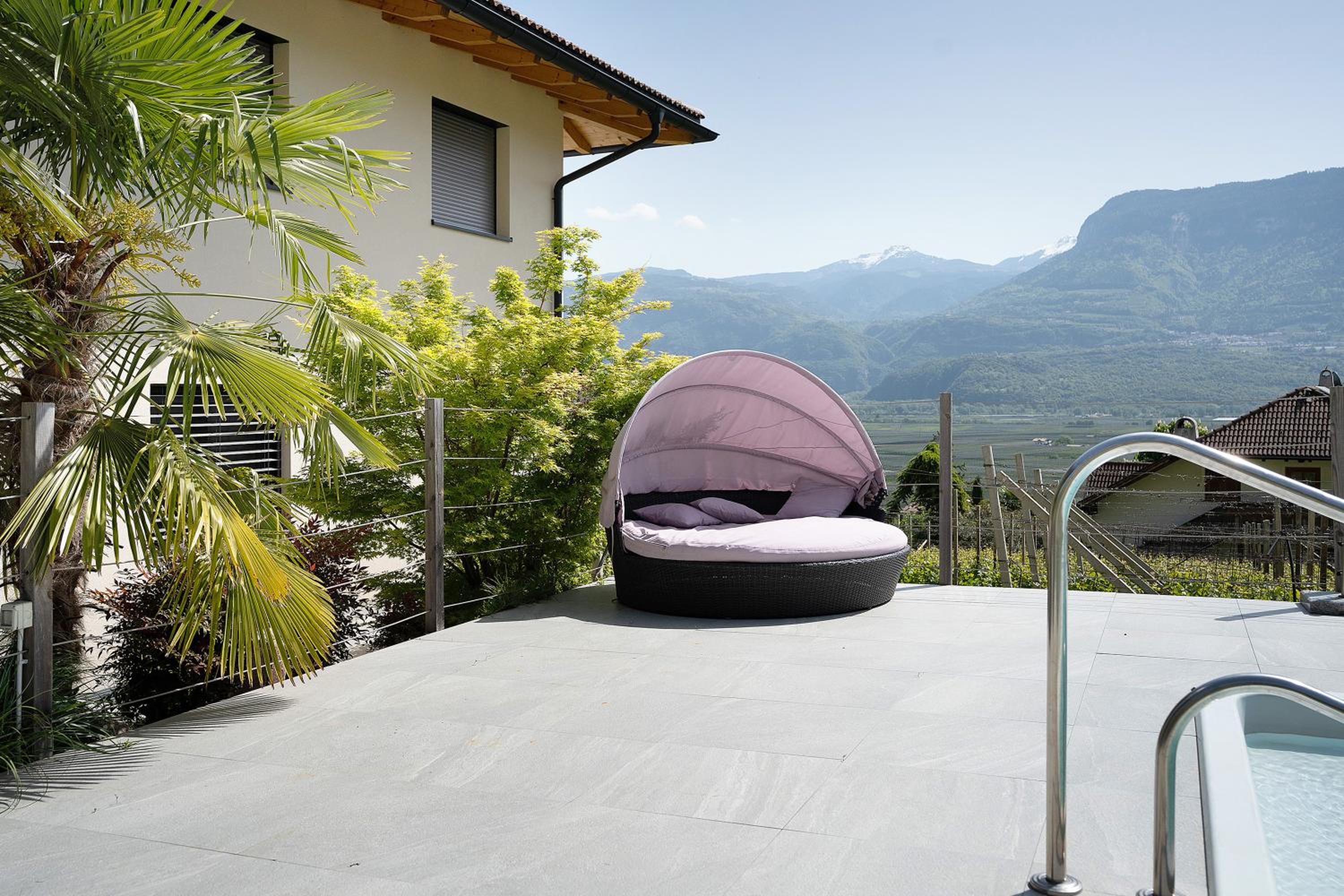 Bacchushof Apartment Merlot view 5