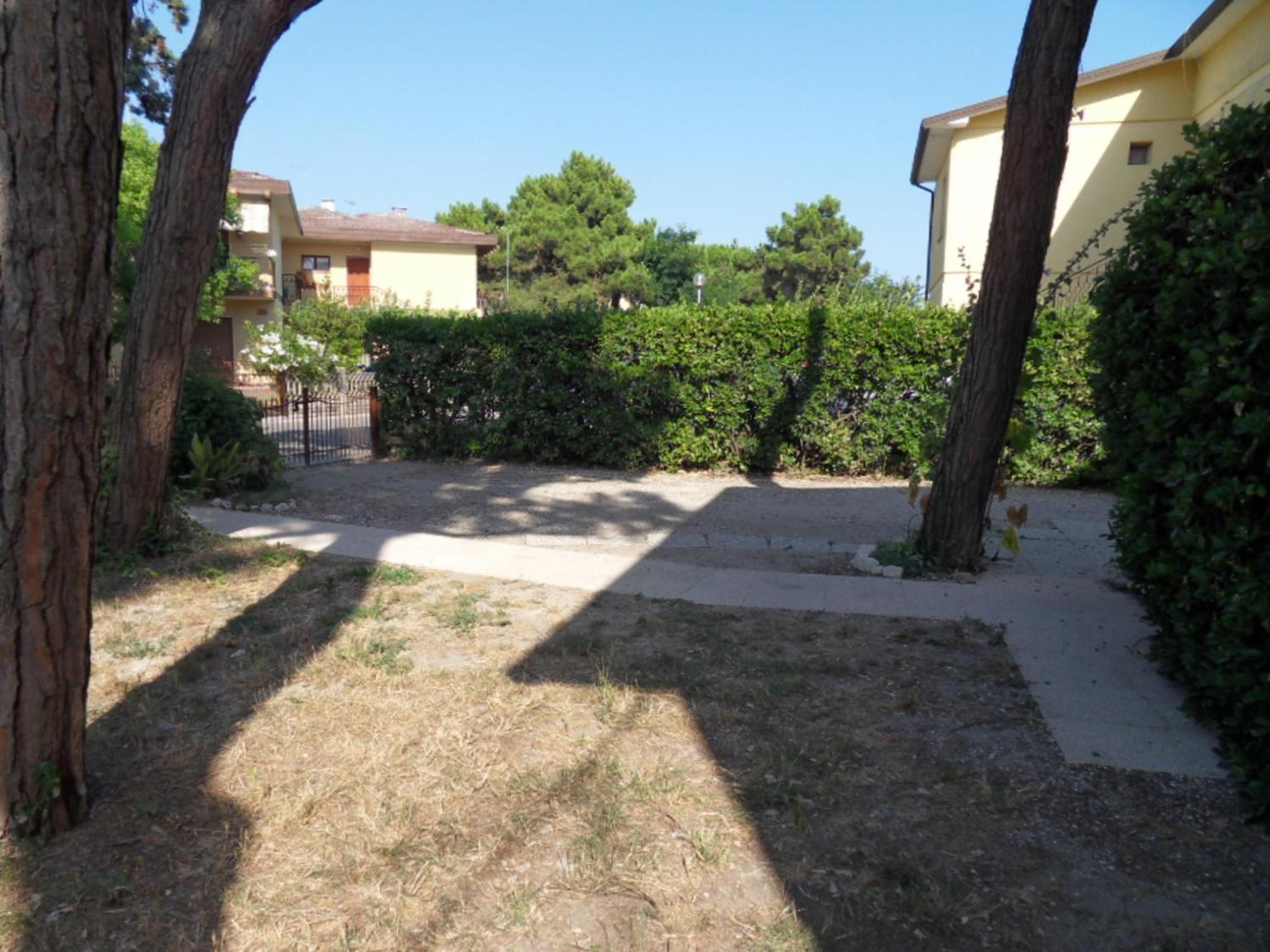 Renovated apartment in Rosolina view 2