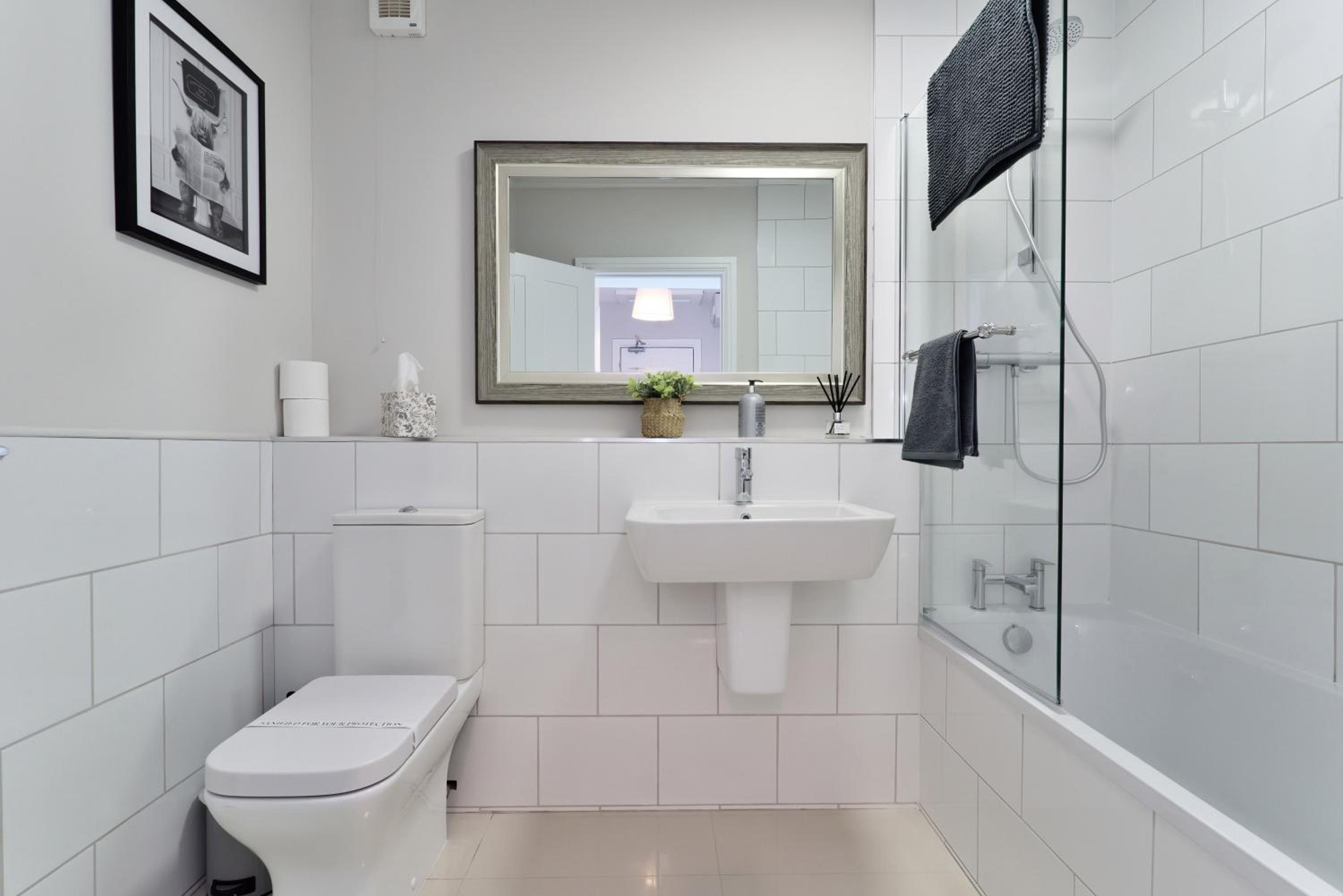Marsden House Apartment 3 view 4