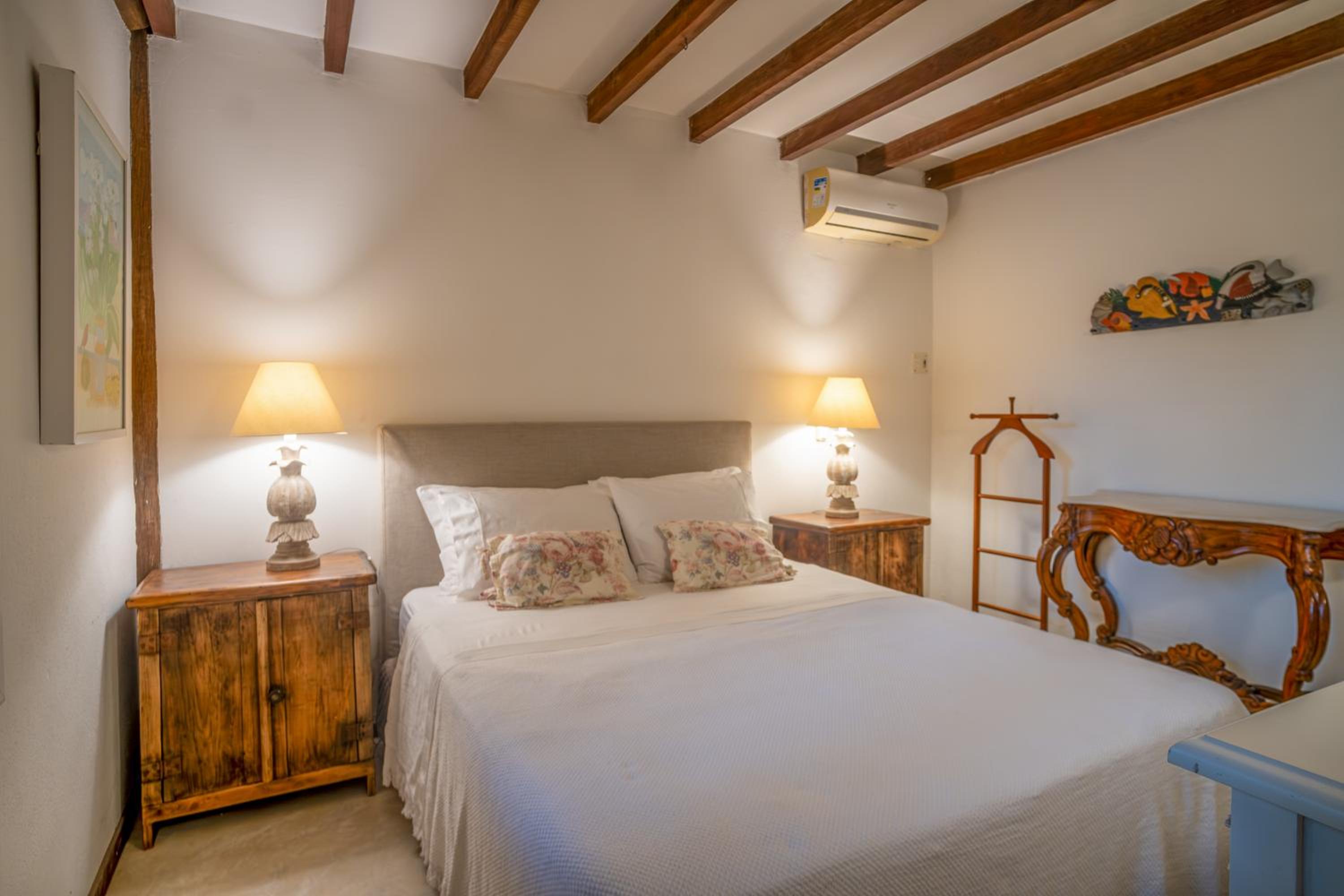 Casa Amendoeiras charme e conforto à beira-mar