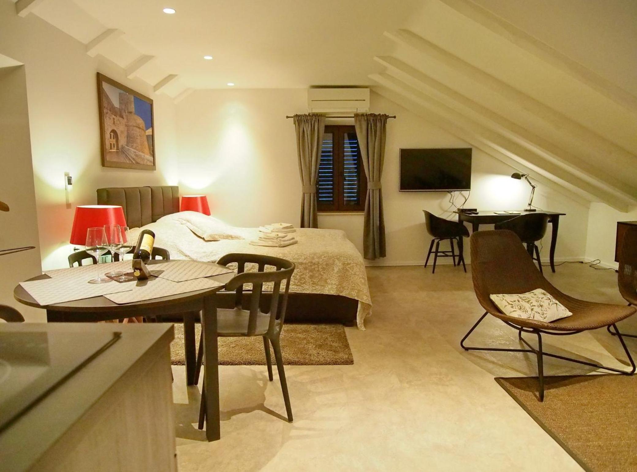 Luxury Style Apartments
