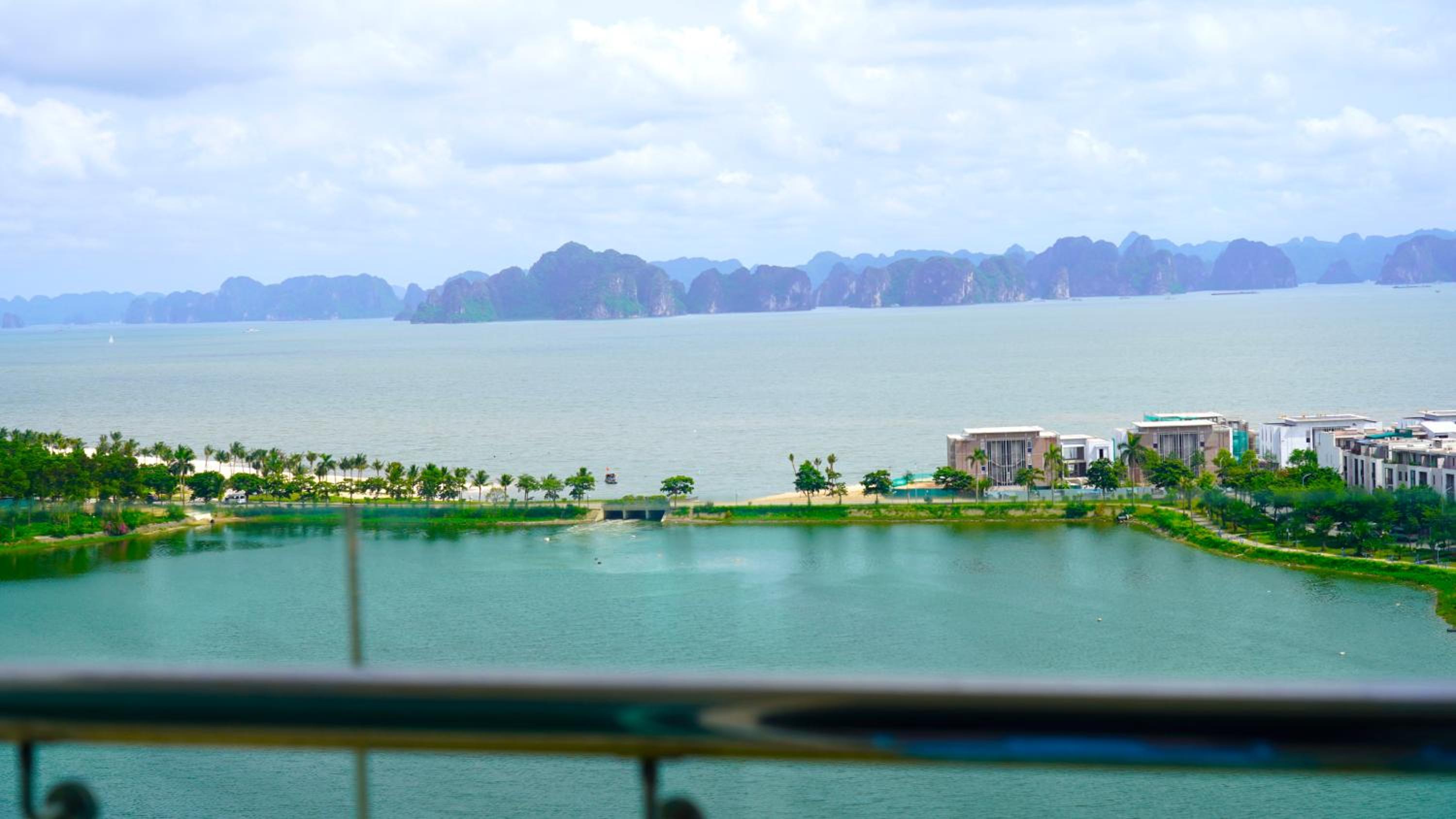 Homestay Halong