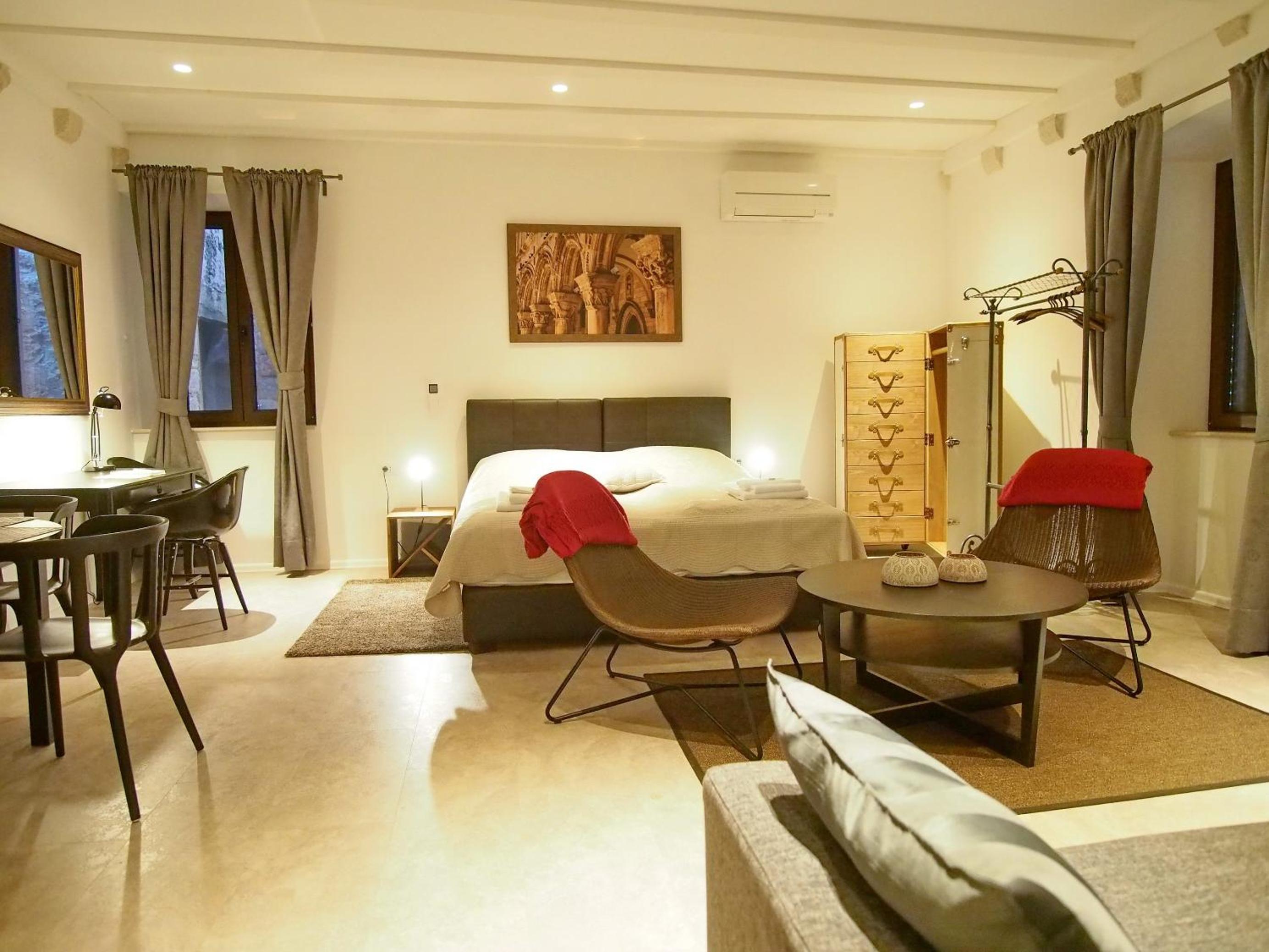 Luxury Style Apartments