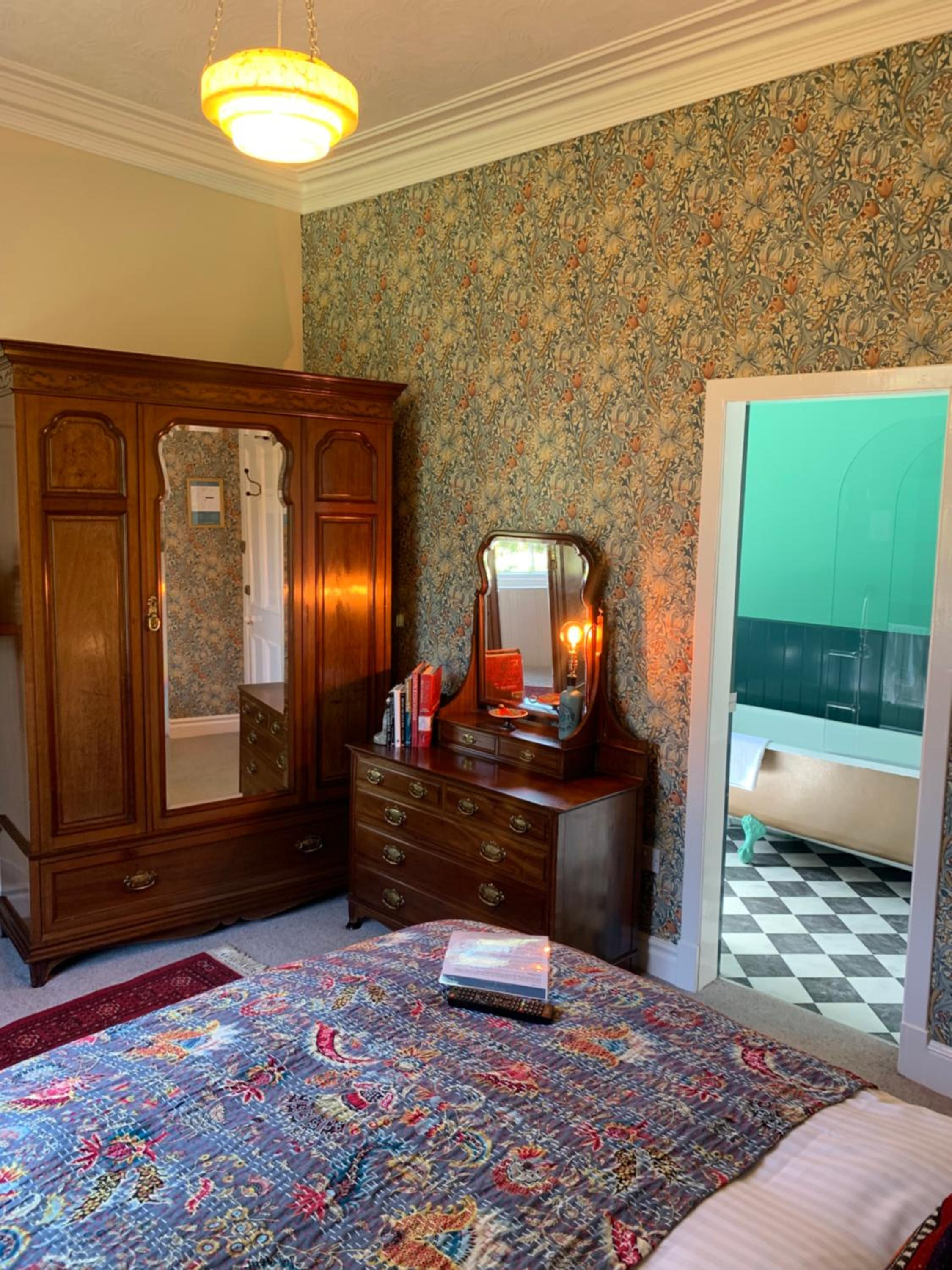 Leven House Bed and Breakfast