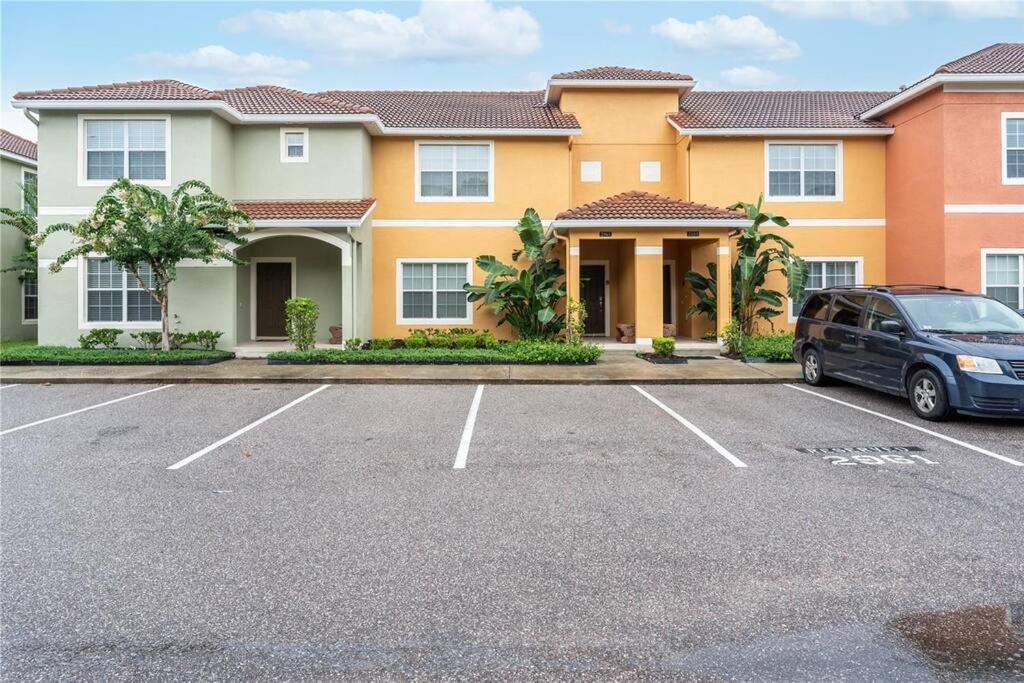 Disney Dream Haven 4BR, Private Pool view 3