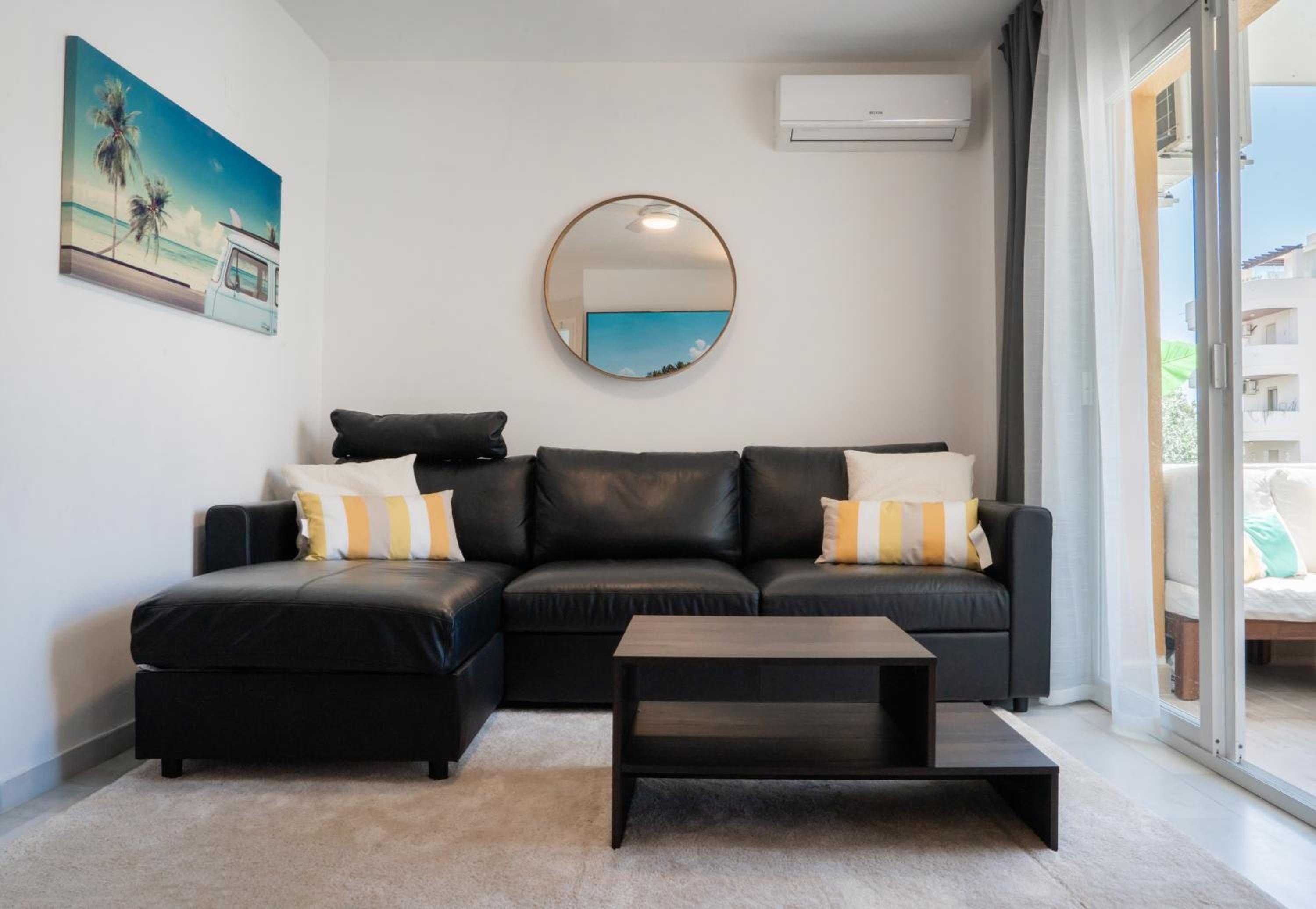 Penthouse*5min from beach view 4