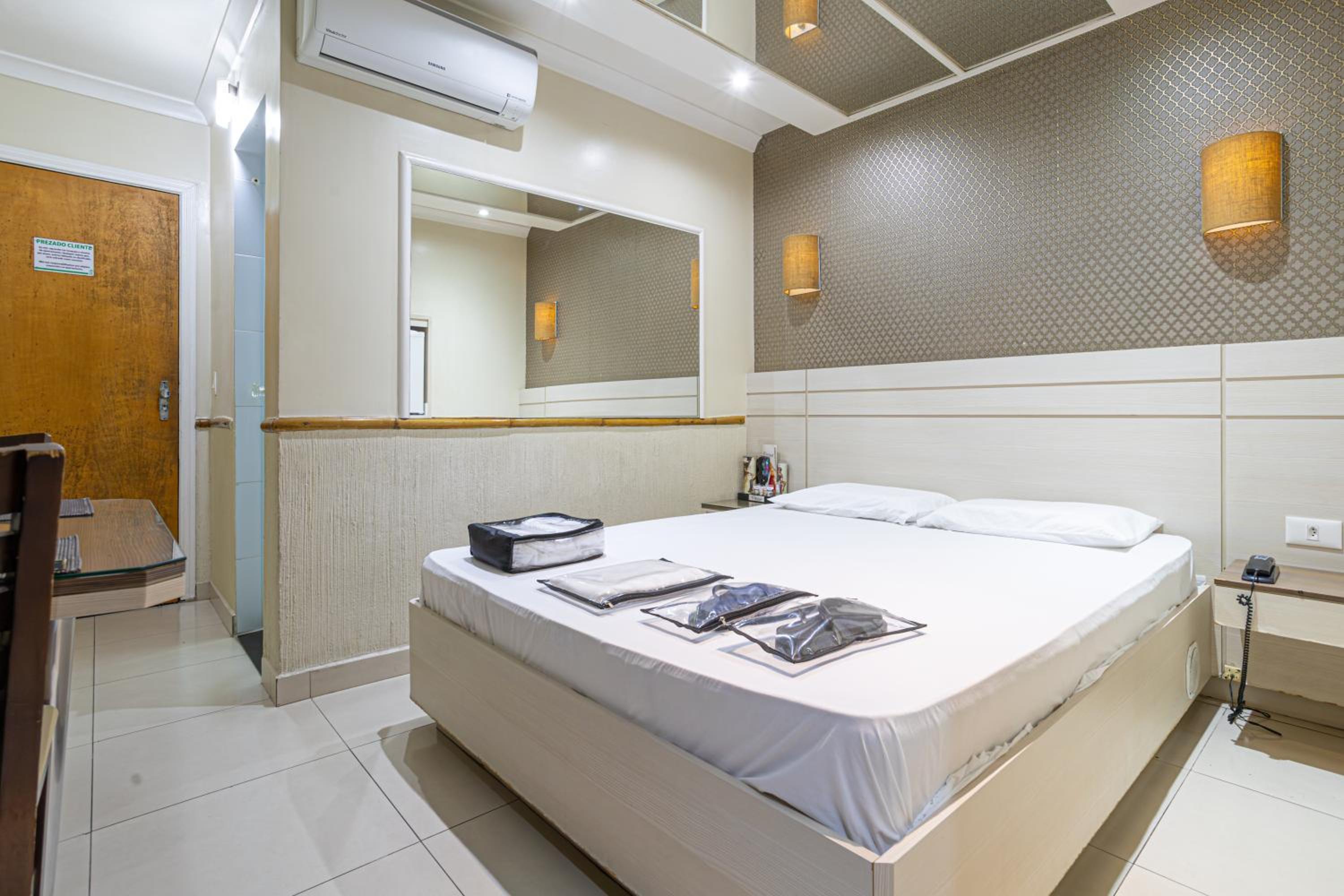 Motel Coqueiros
